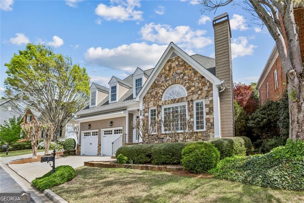 3408 Paces Ferry Circle Se Property Photo 2