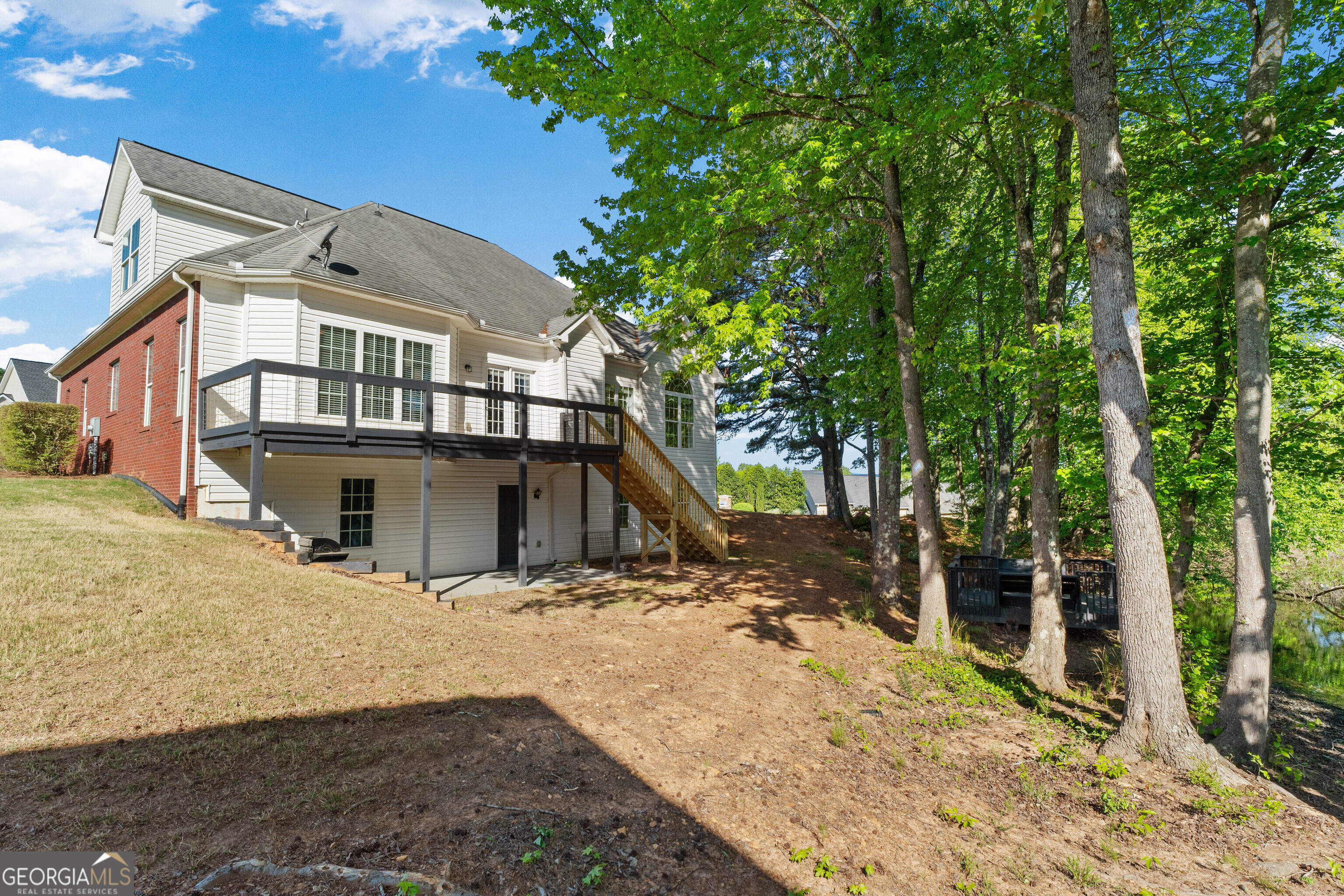 101 Retreat Way Property Photo 10
