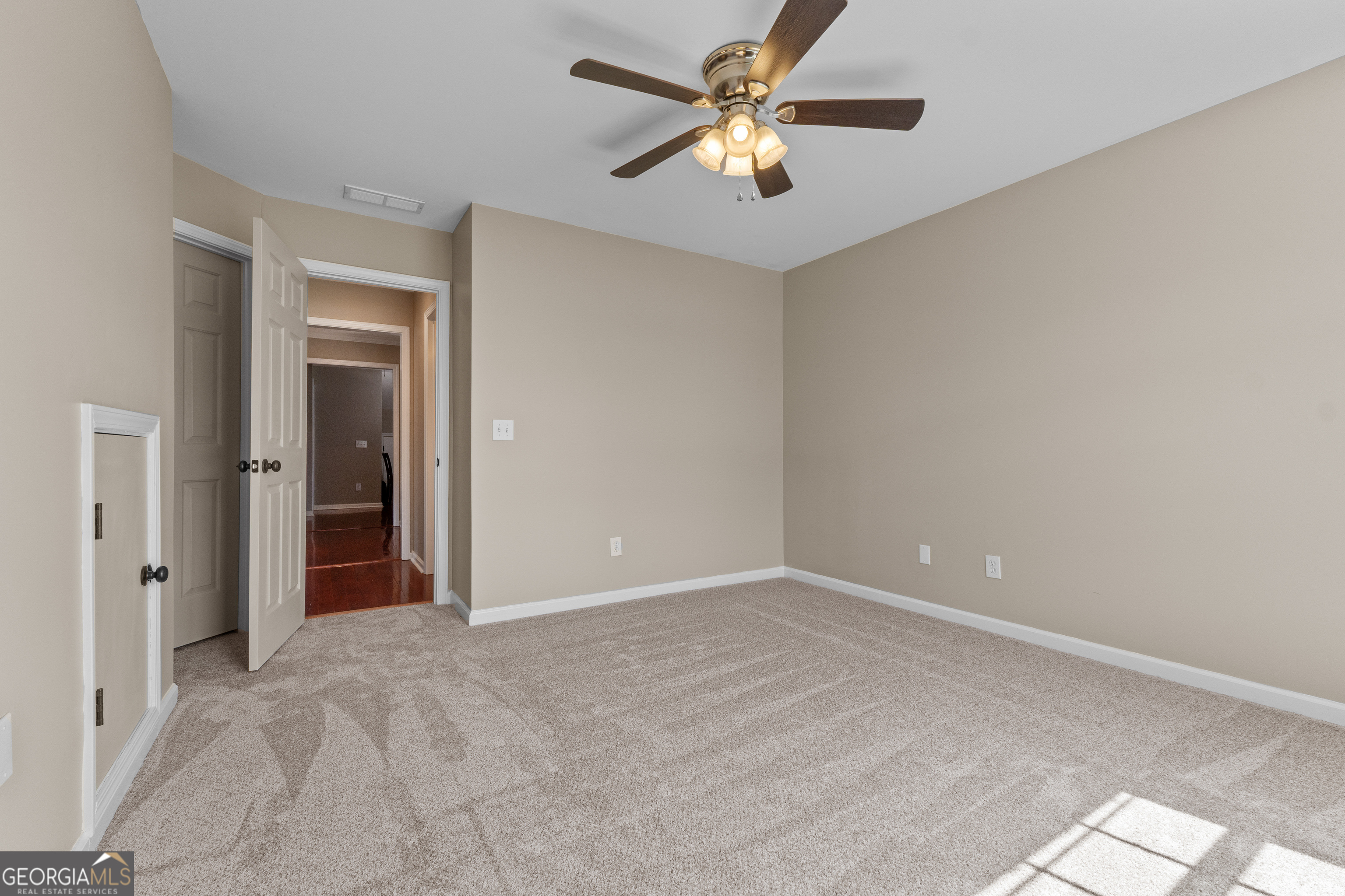 101 Retreat Way Property Photo 47