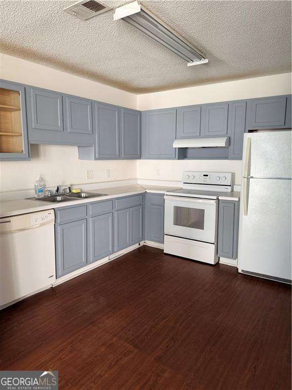 16 Brighton Court Property Photo 4