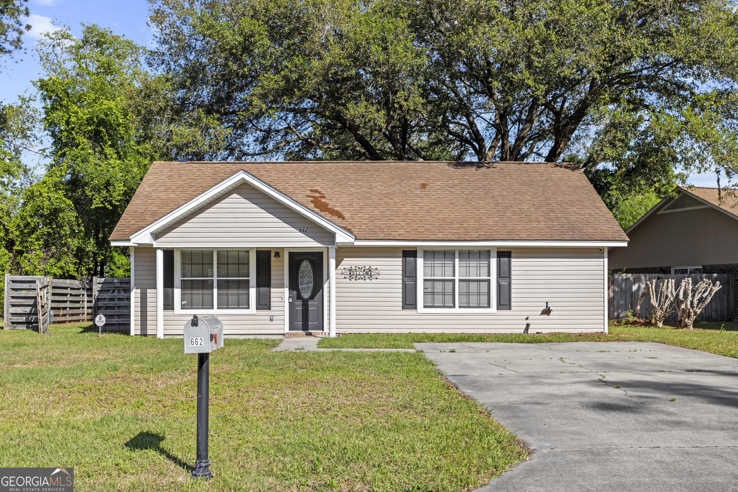 662 Windhaven Drive Property Photo 1