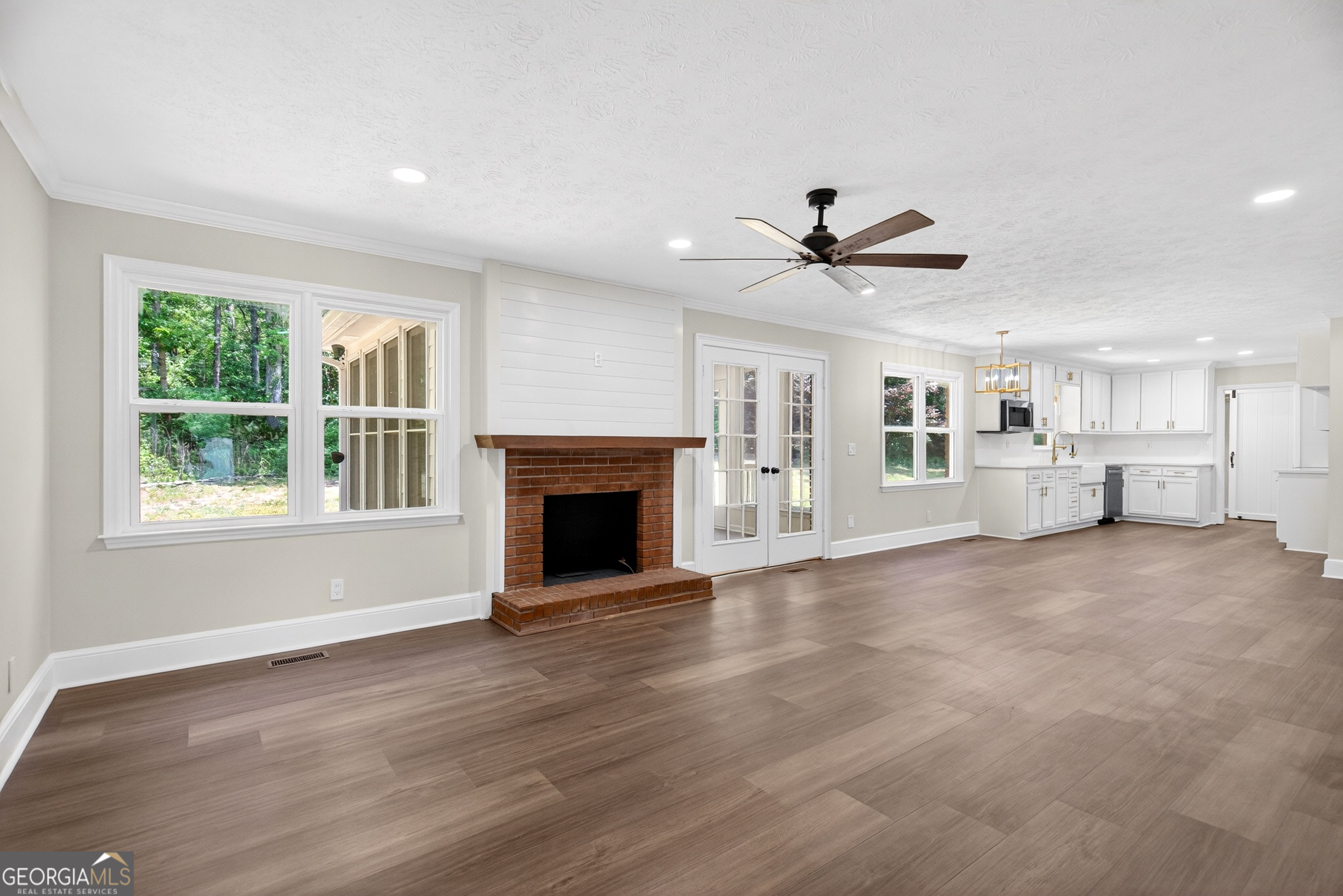 406 Ashford Circle Property Photo 13