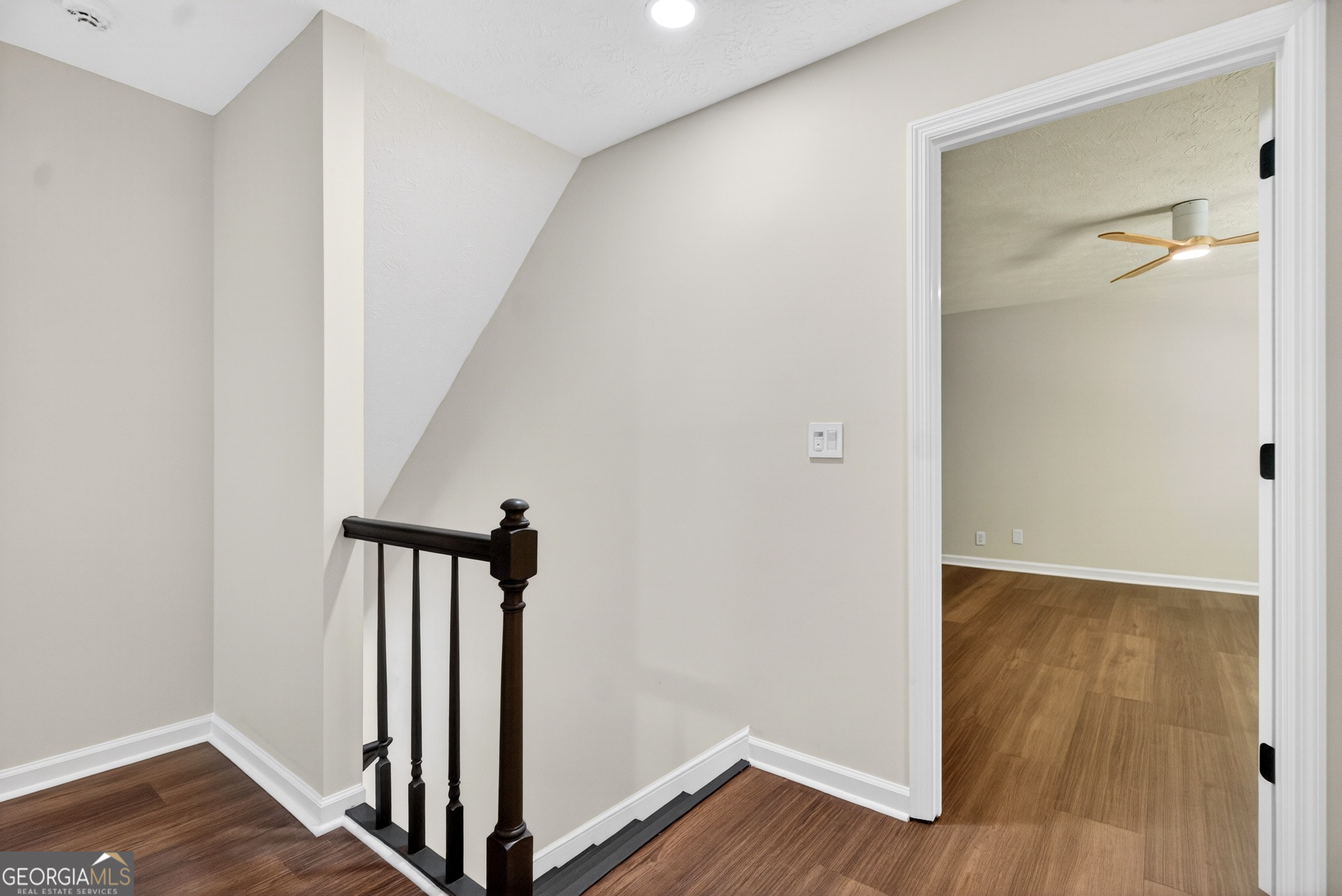 406 Ashford Circle Property Photo 30