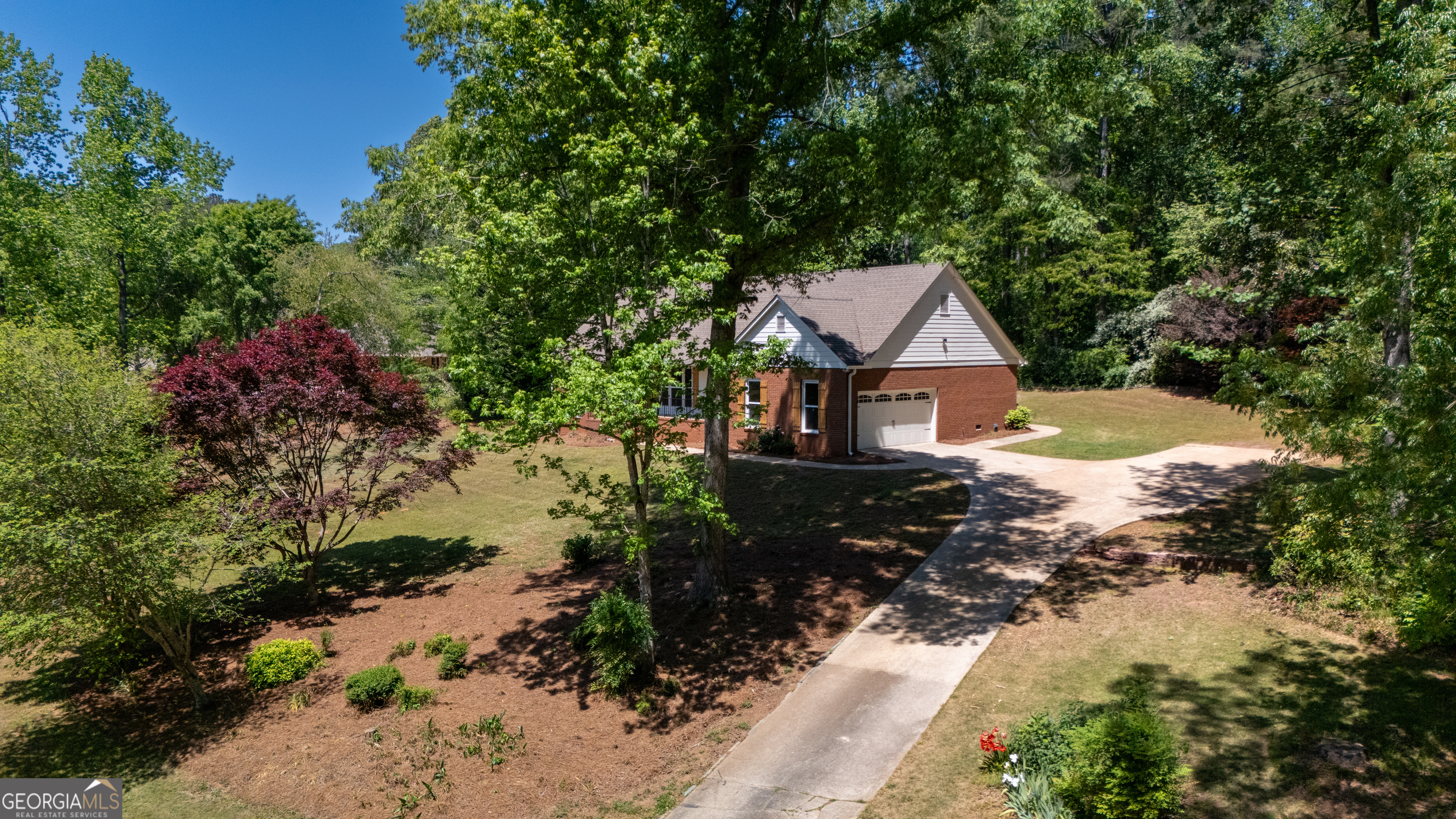 406 Ashford Circle Property Photo 35