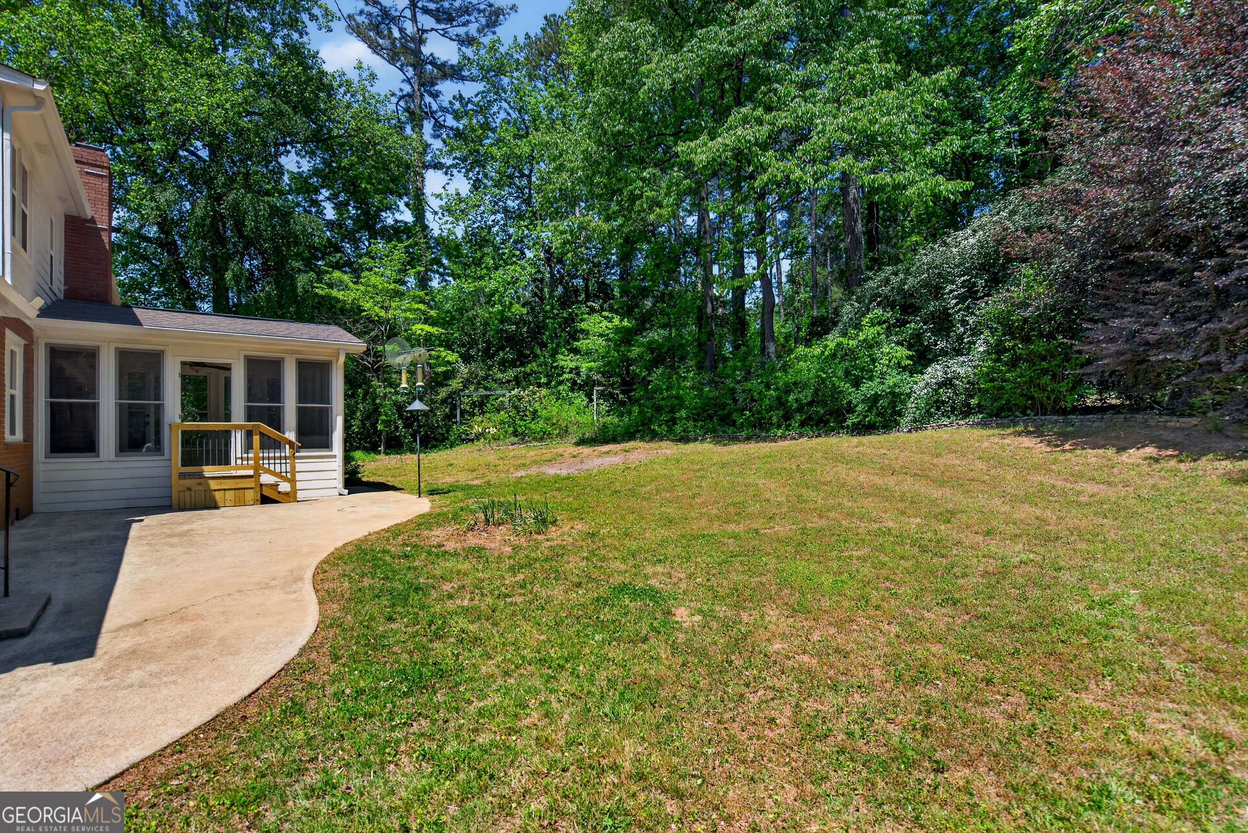 406 Ashford Circle Property Photo 40