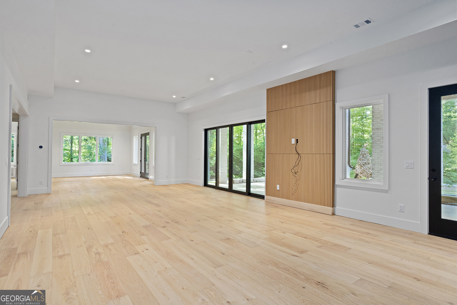 490 Timber Valley Road Property Photo 33