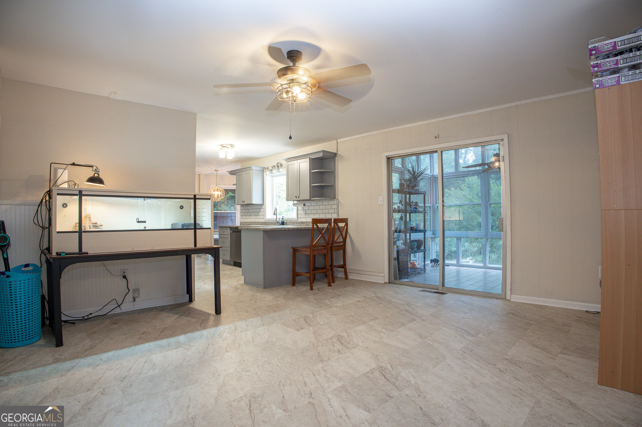 408 Skyway Drive Property Photo 17