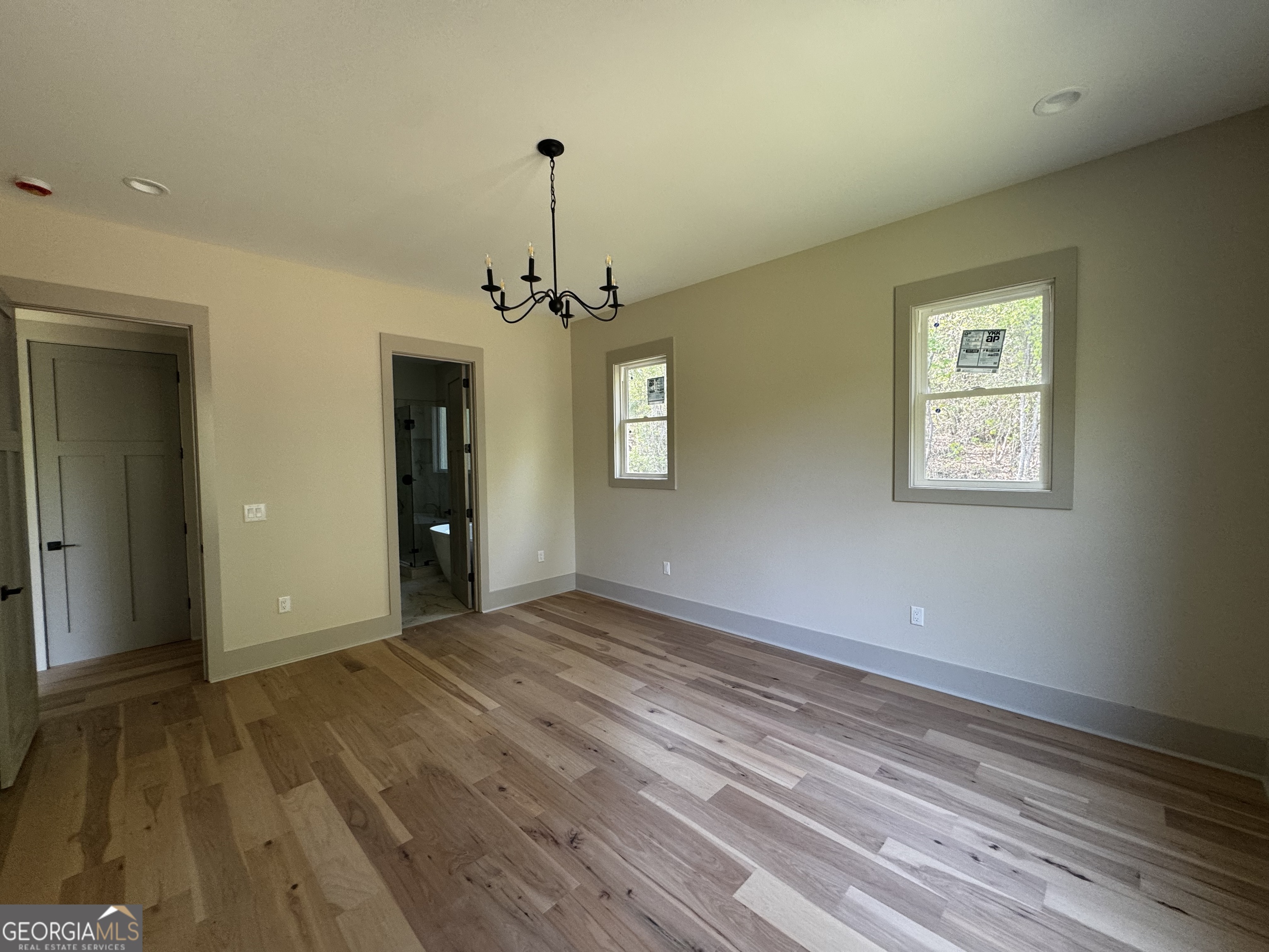 260 Edgewater Trail S Property Photo 21