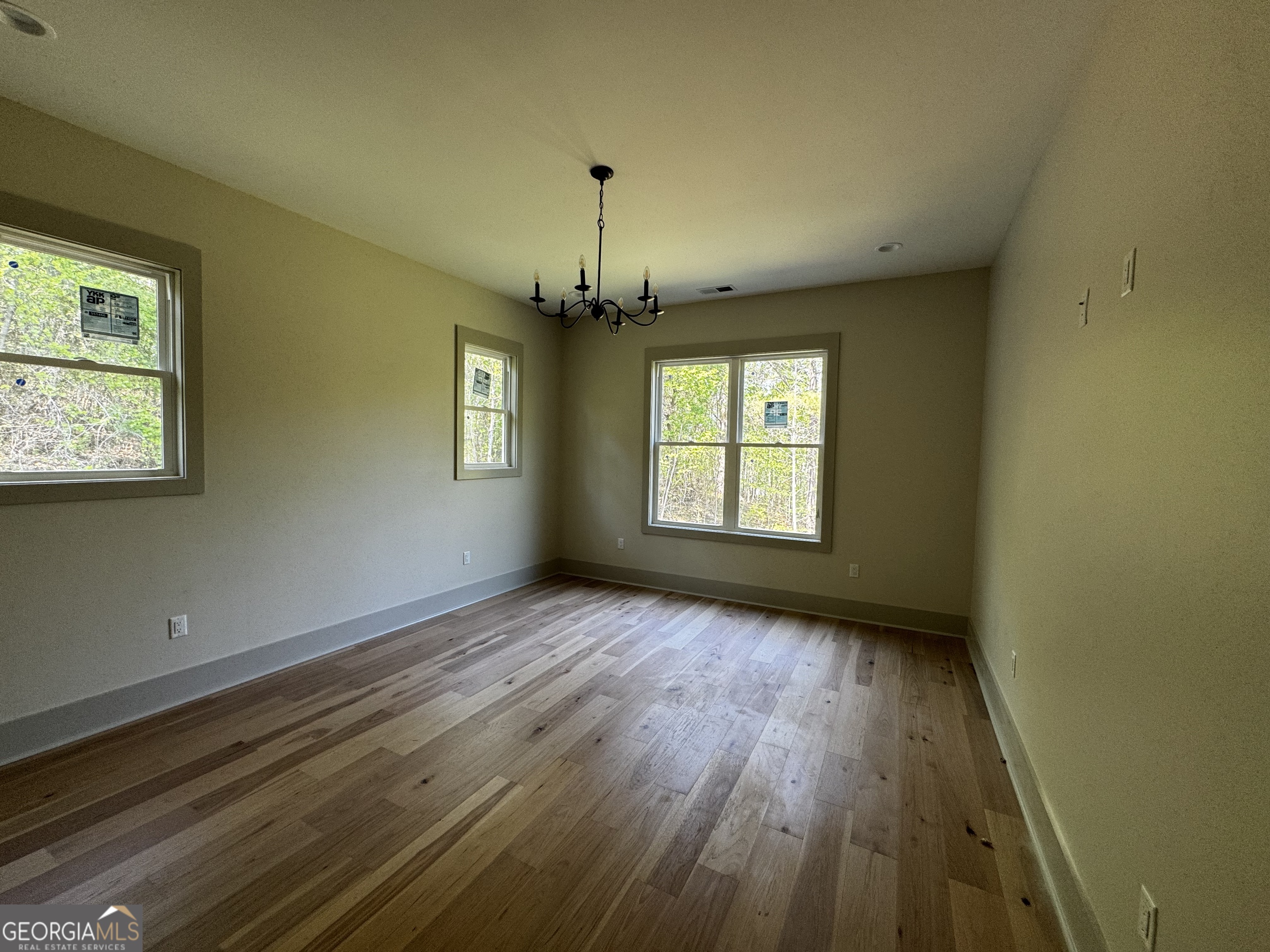 260 Edgewater Trail S Property Photo 22
