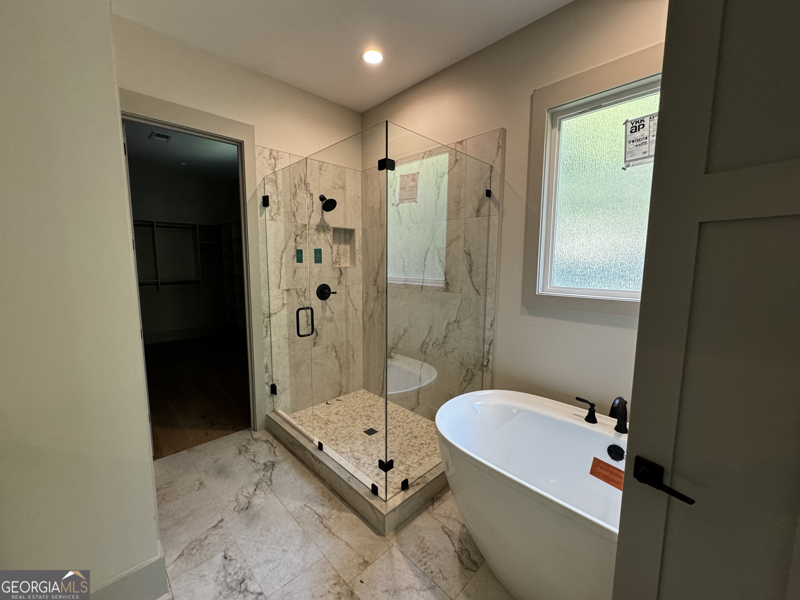 260 Edgewater Trail S Property Photo 25