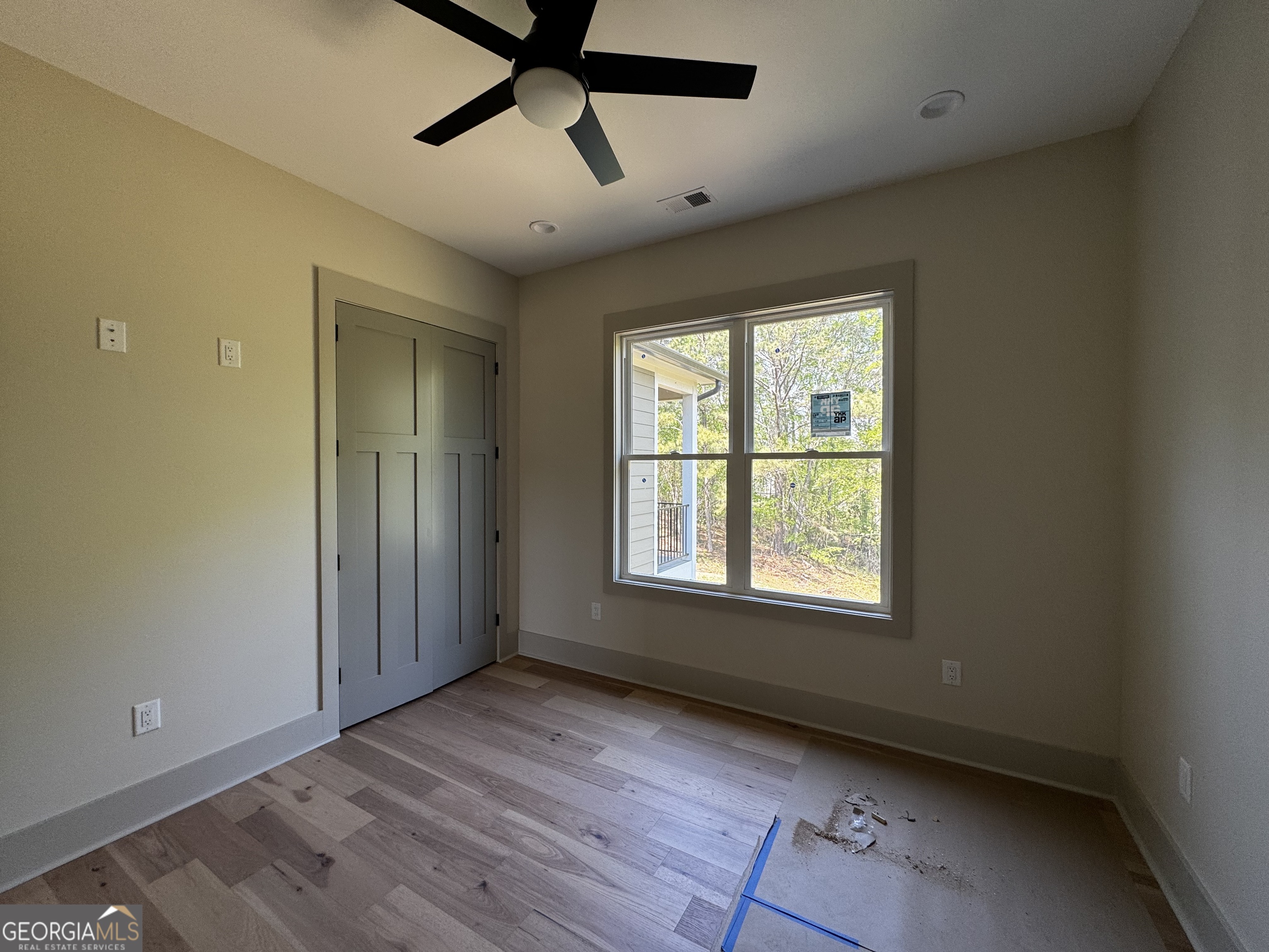 260 Edgewater Trail S Property Photo 29
