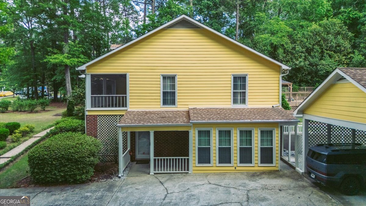 1132 Saint Andrews Drive Property Photo 4