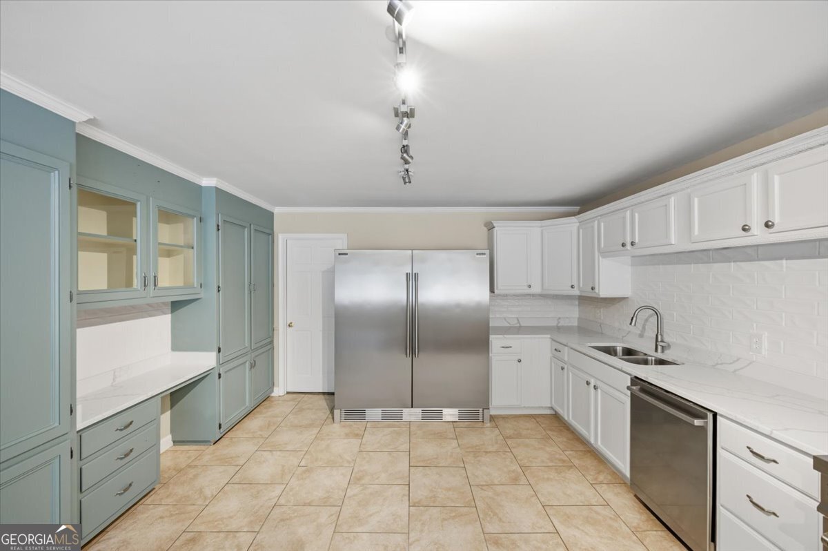 1132 Saint Andrews Drive Property Photo 14