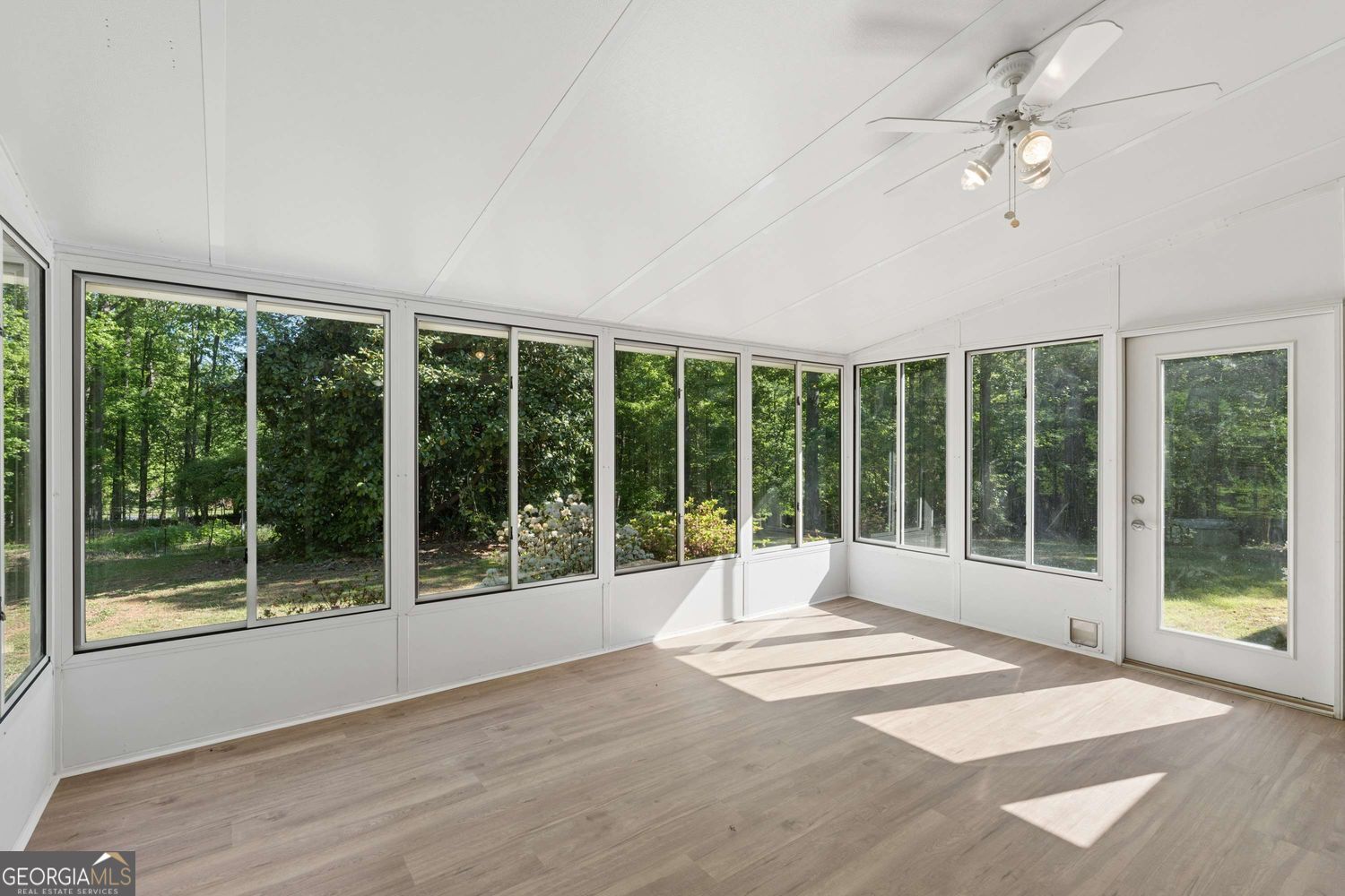 14030 Cogburn Road Property Photo 18