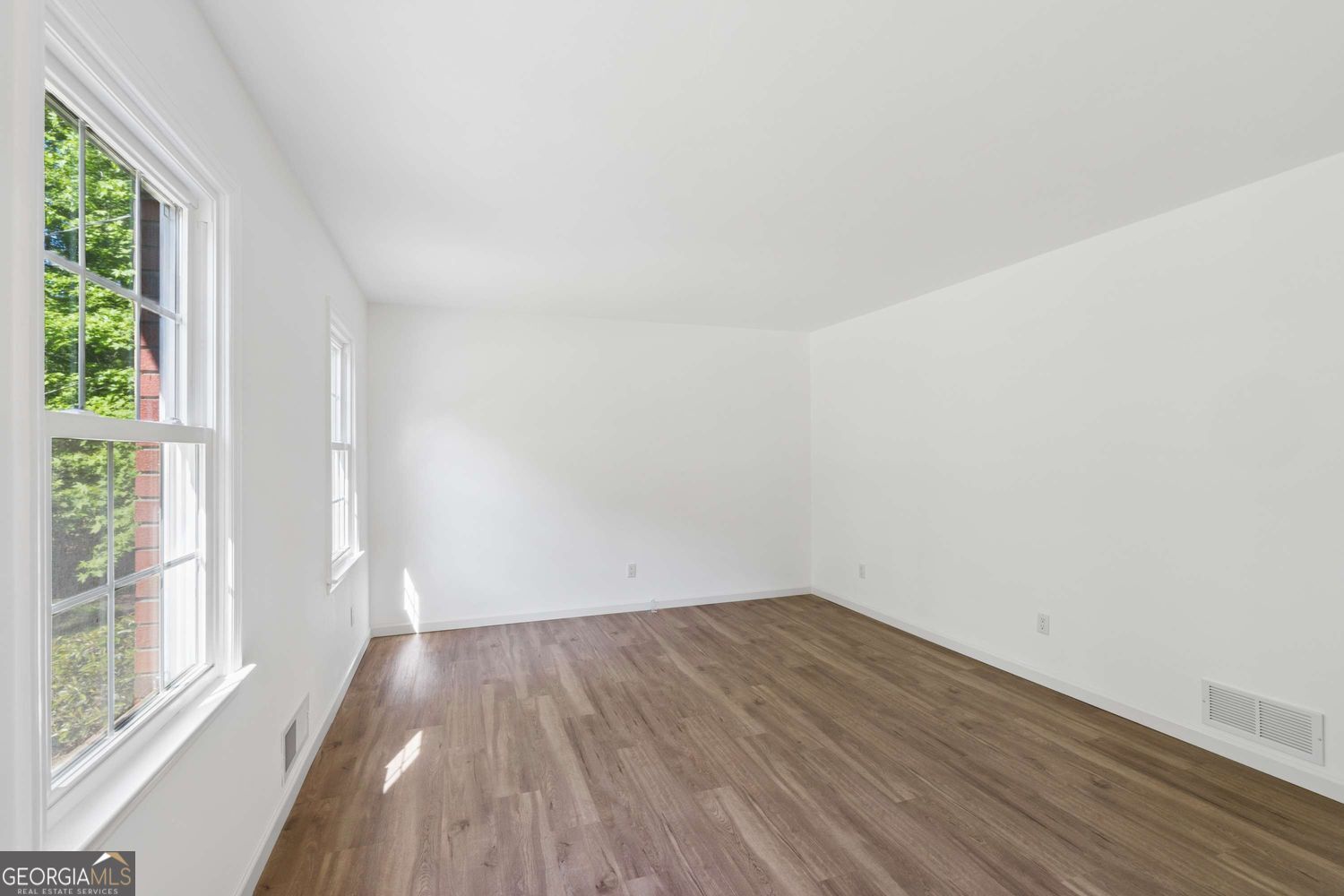 14030 Cogburn Road Property Photo 26