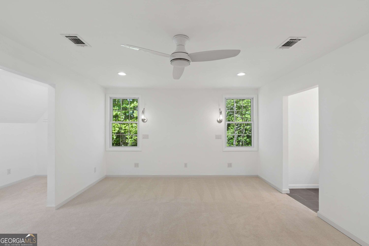 14030 Cogburn Road Property Photo 32