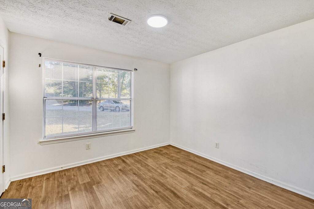 2032 Briar Trail Court Sw Property Photo 12
