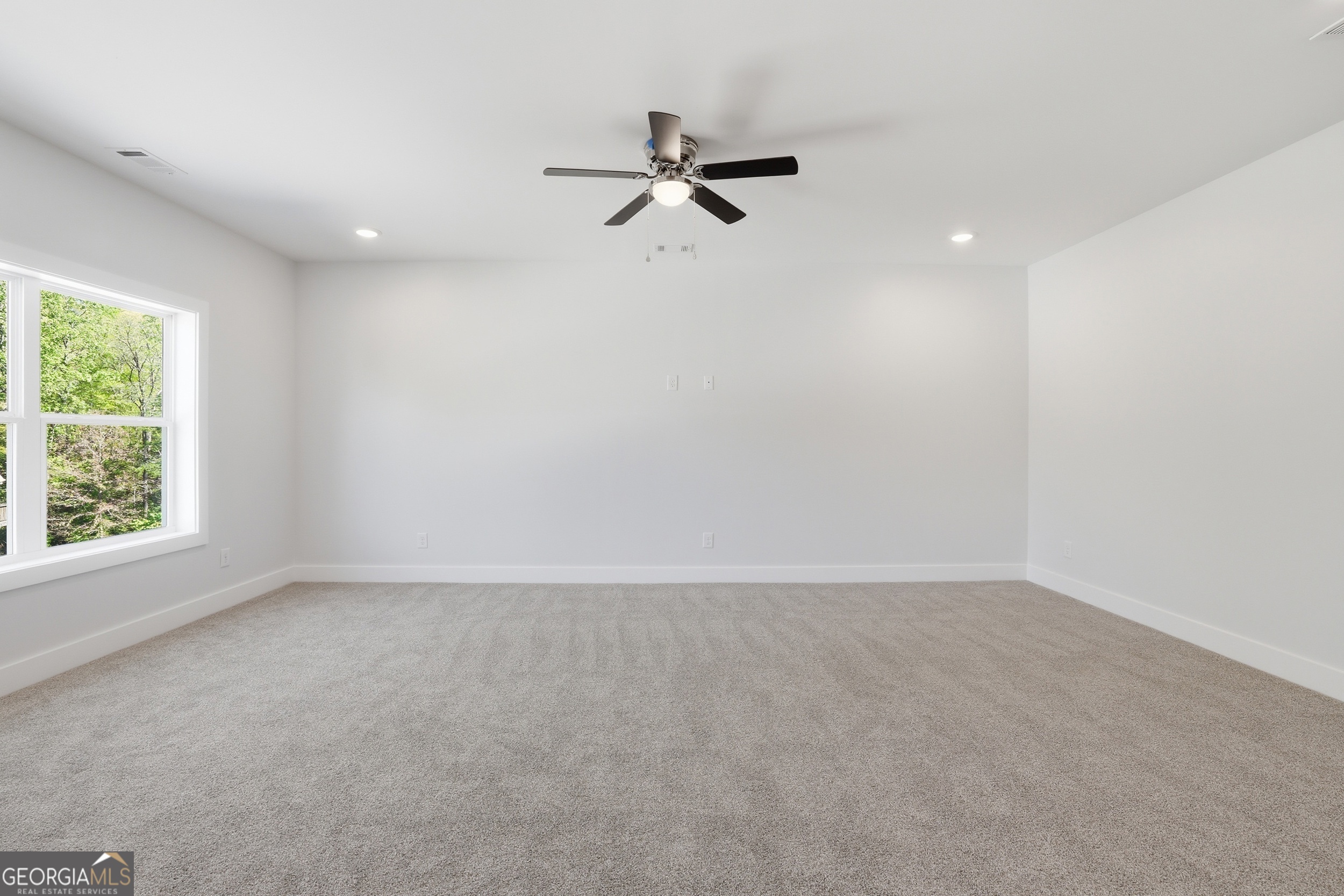 139 Saluda Drive Property Photo 30