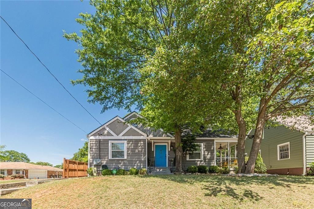 1237 Winburn Drive Property Photo 3