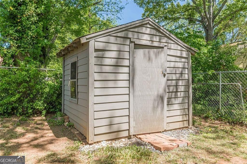 1237 Winburn Drive Property Photo 66