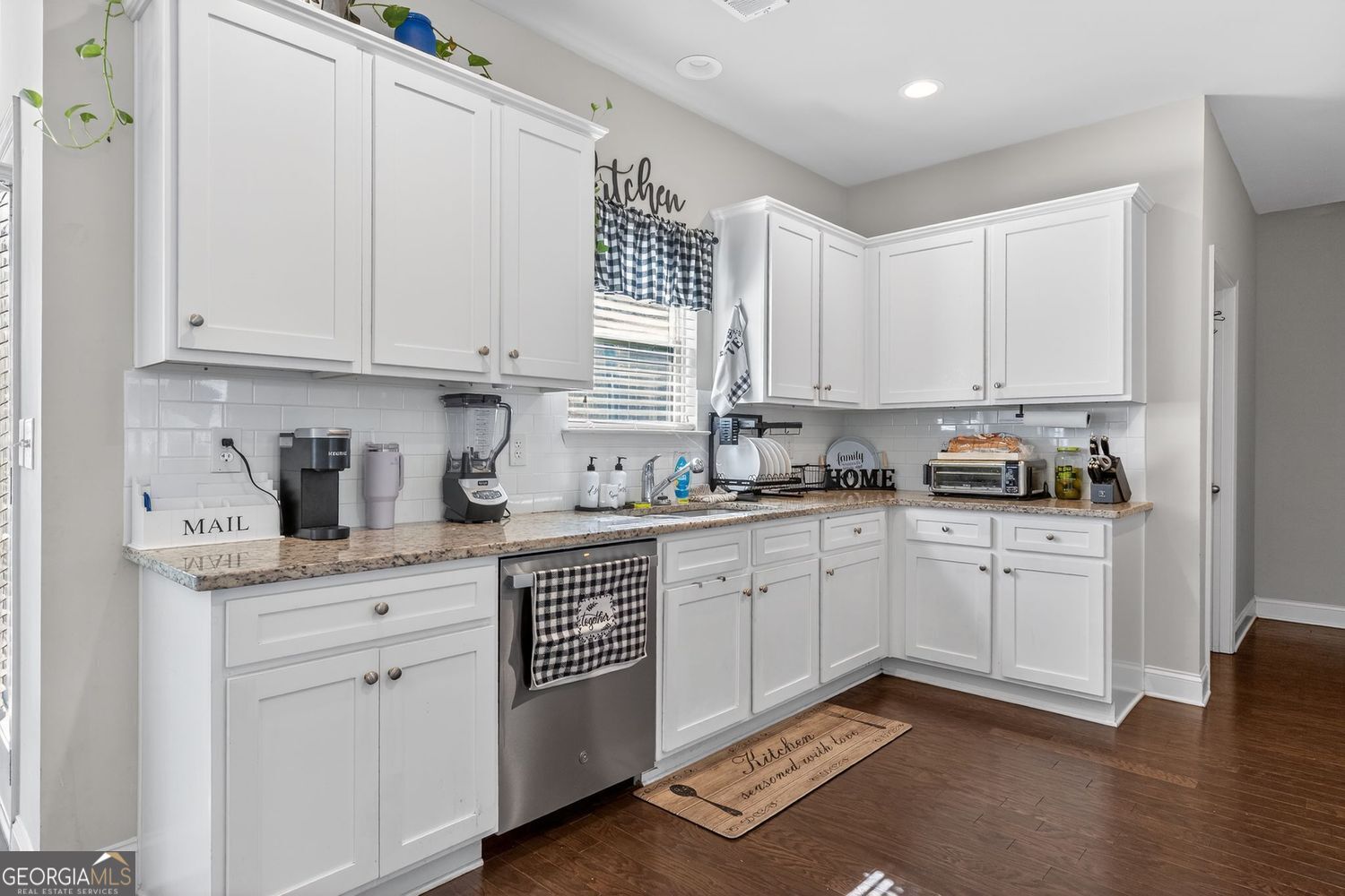1817 Highland Creek Drive Property Photo 14