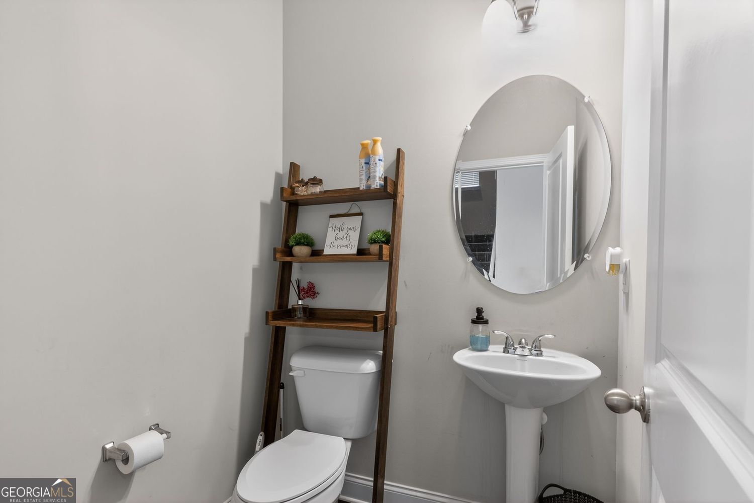 1817 Highland Creek Drive Property Photo 27