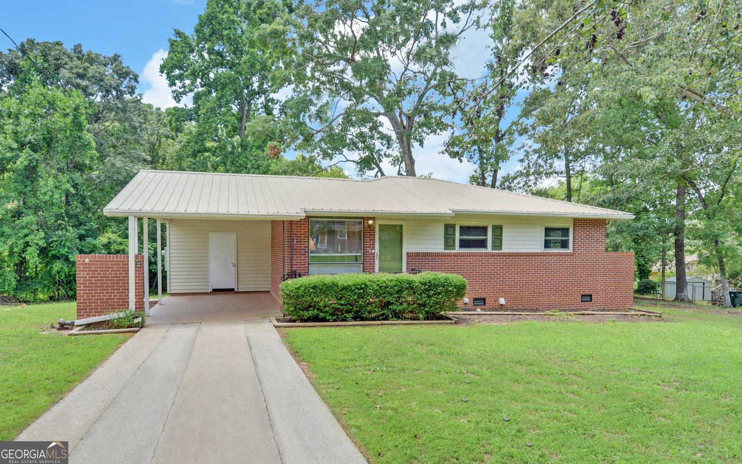 60 Kelsey Drive Property Photo 2