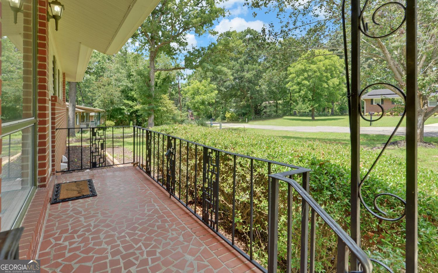 60 Kelsey Drive Property Photo 3