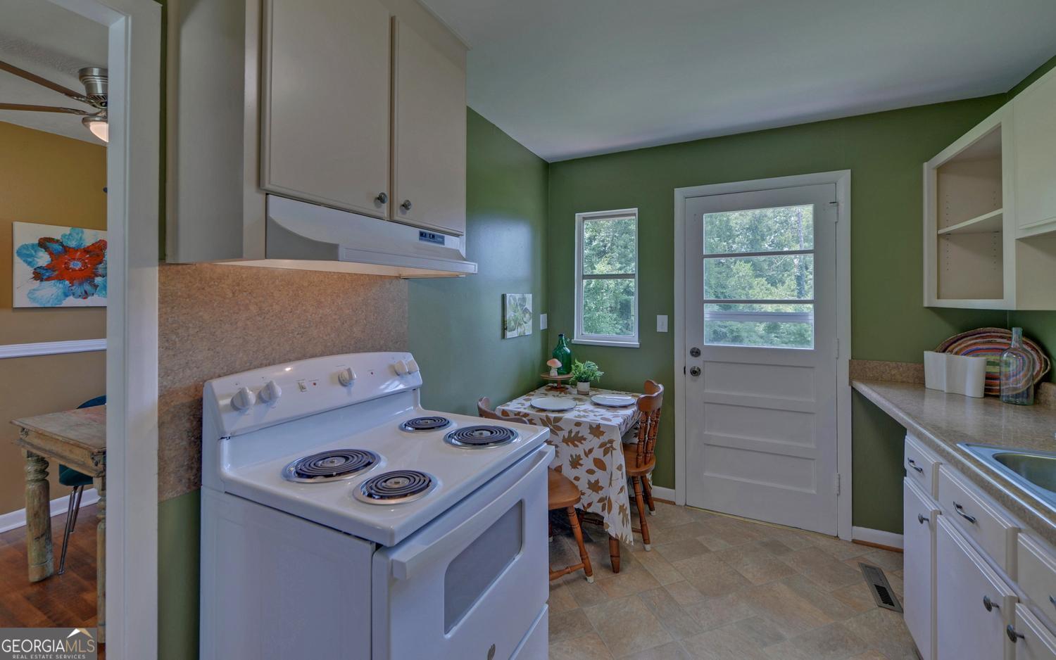 60 Kelsey Drive Property Photo 12