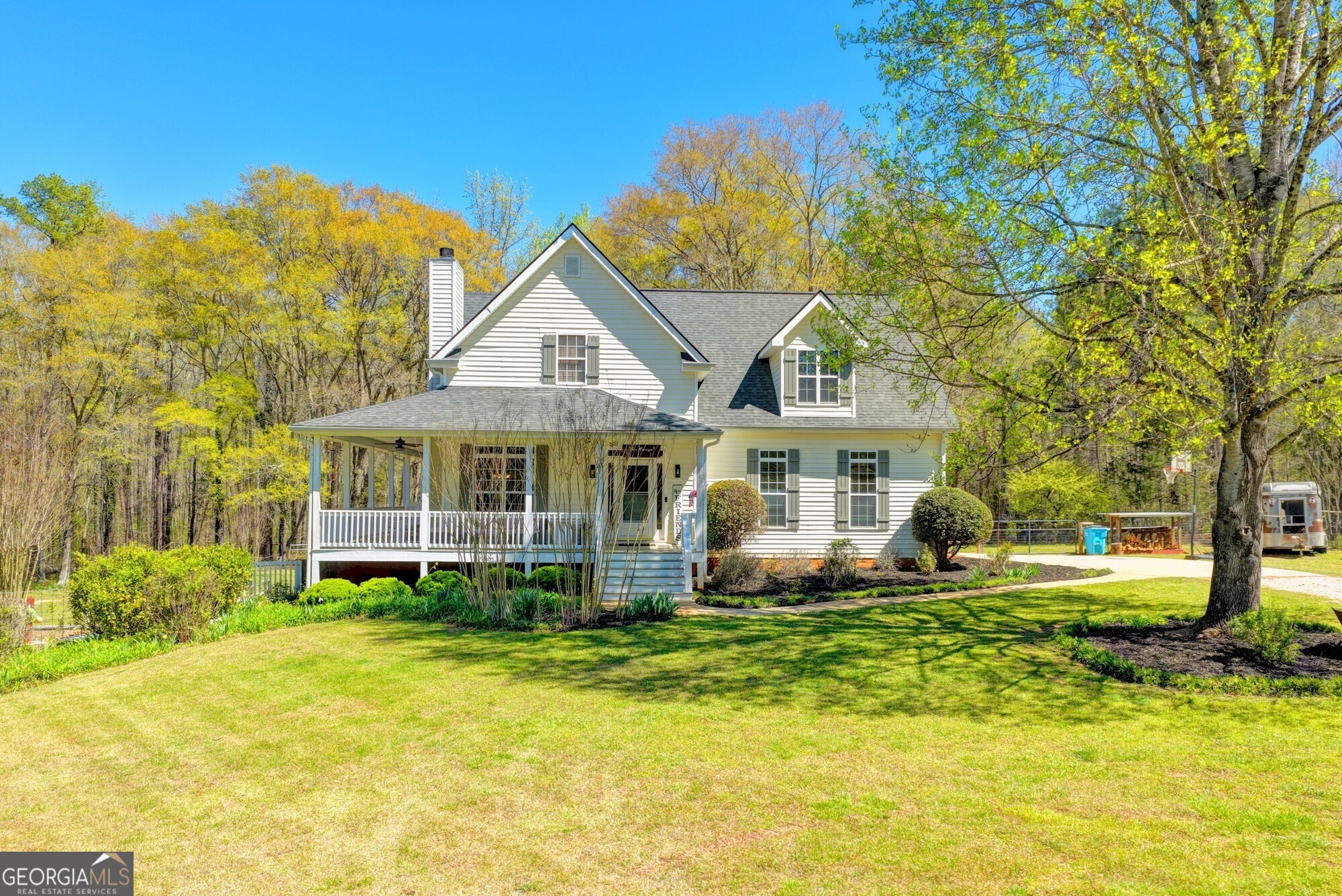 1555 Lower River Road