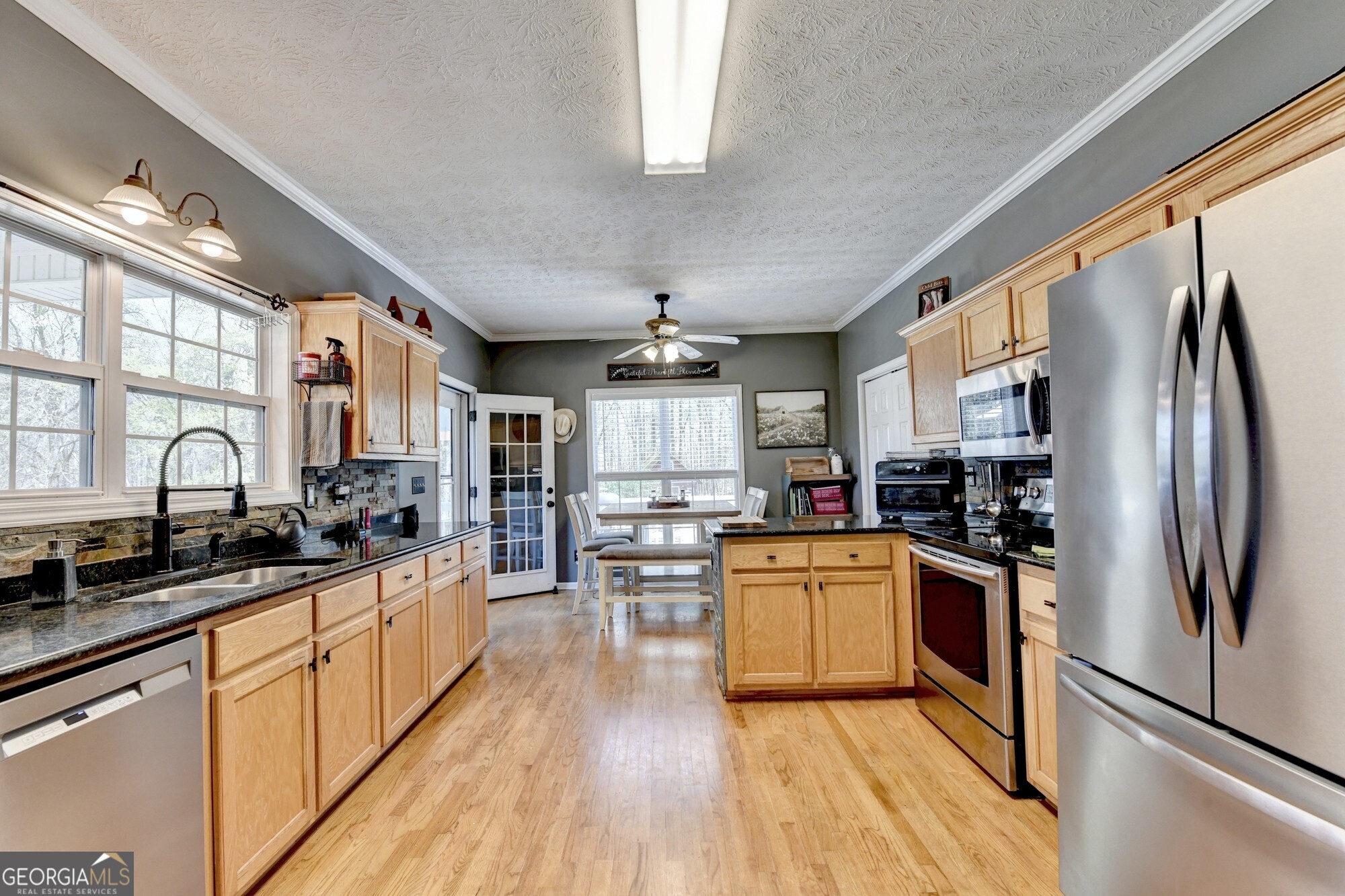 1555 Lower River Road Property Photo 17