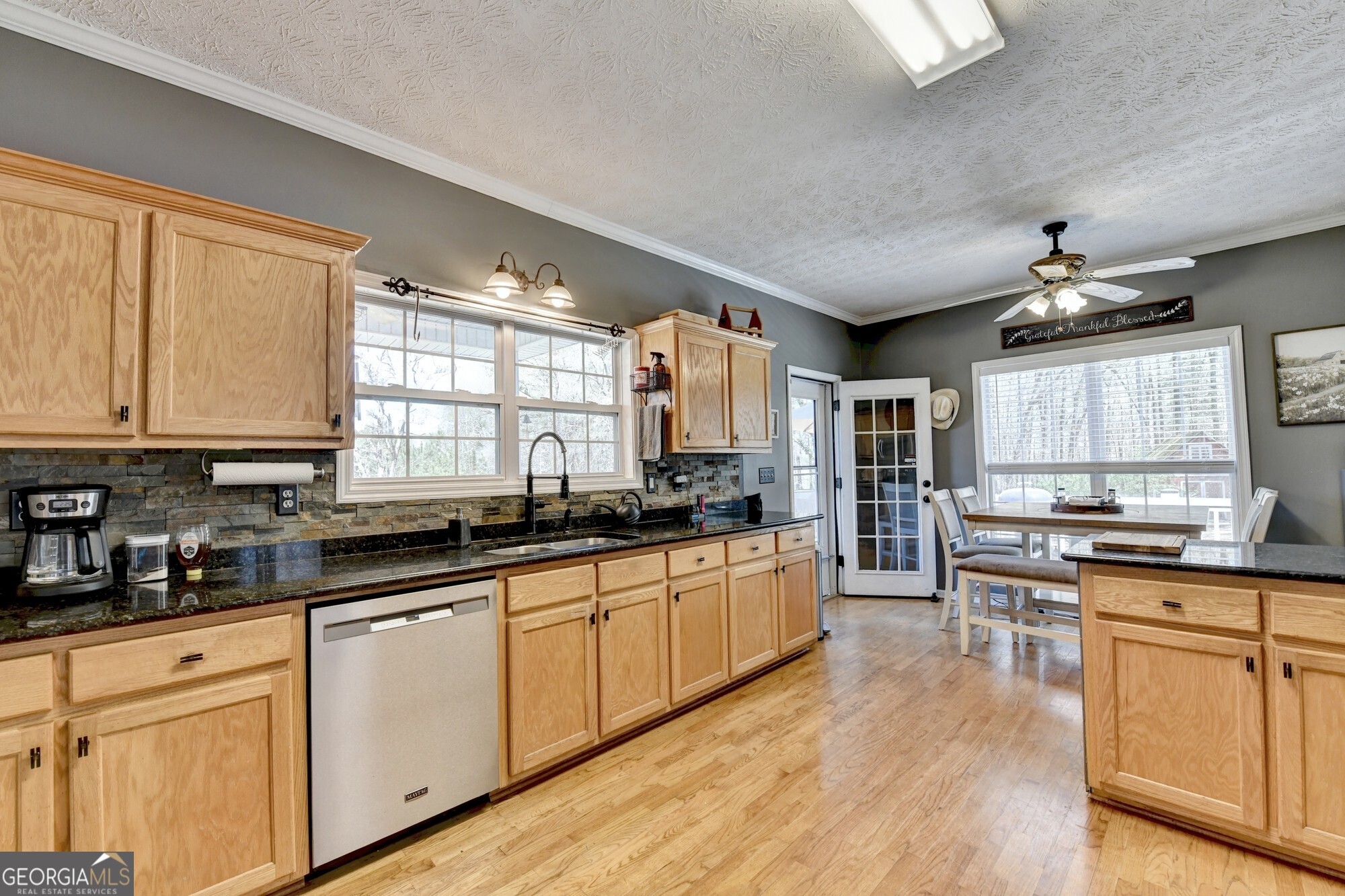 1555 Lower River Road Property Photo 18