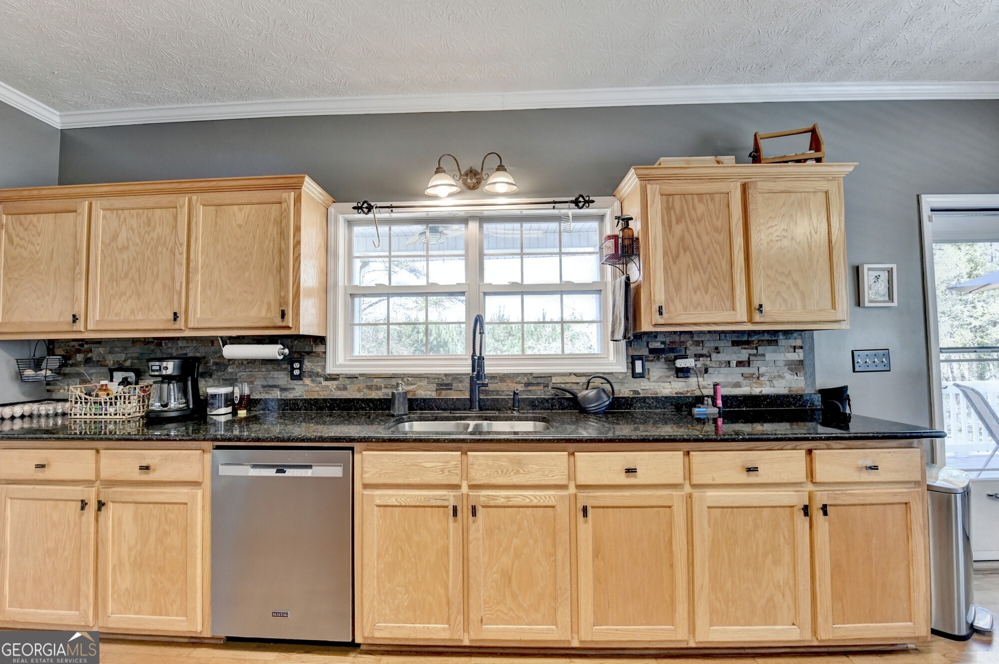 1555 Lower River Road Property Photo 19