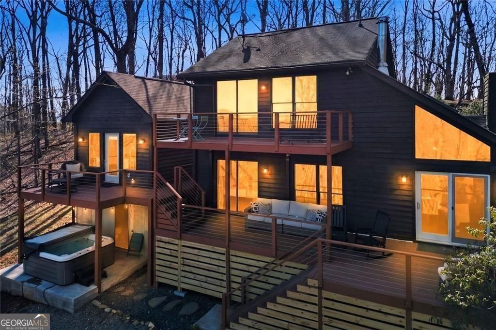 664 Renate Drive Property Photo 3