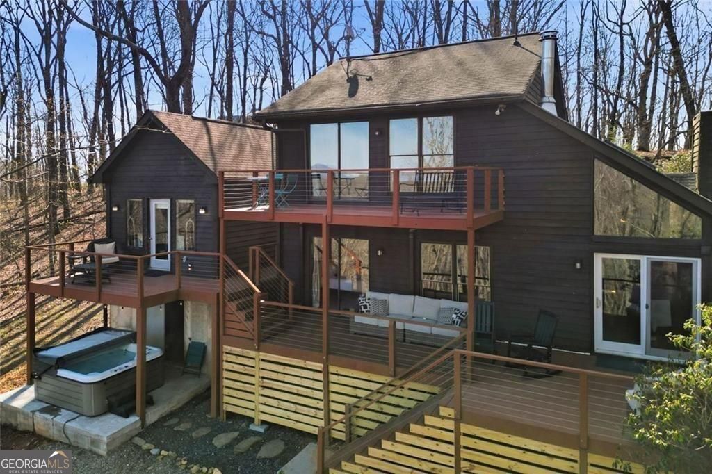 664 Renate Drive Property Photo 8