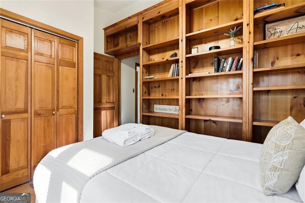 664 Renate Drive Property Photo 32