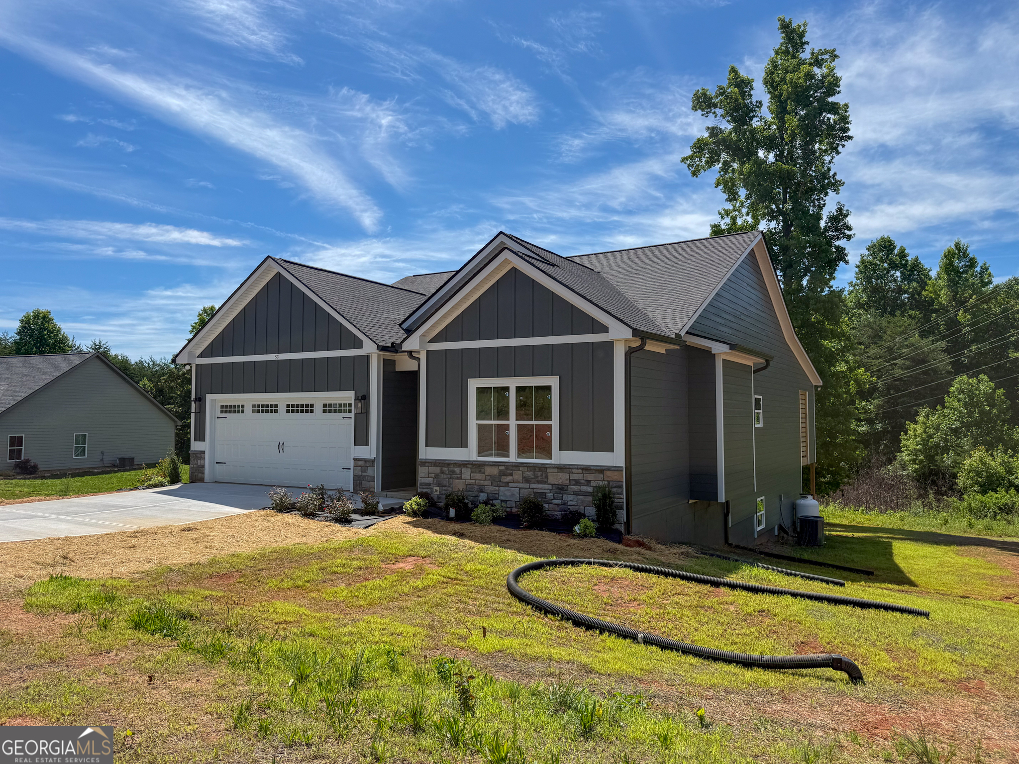 53 Hunts Ridge Drive Property Photo 3