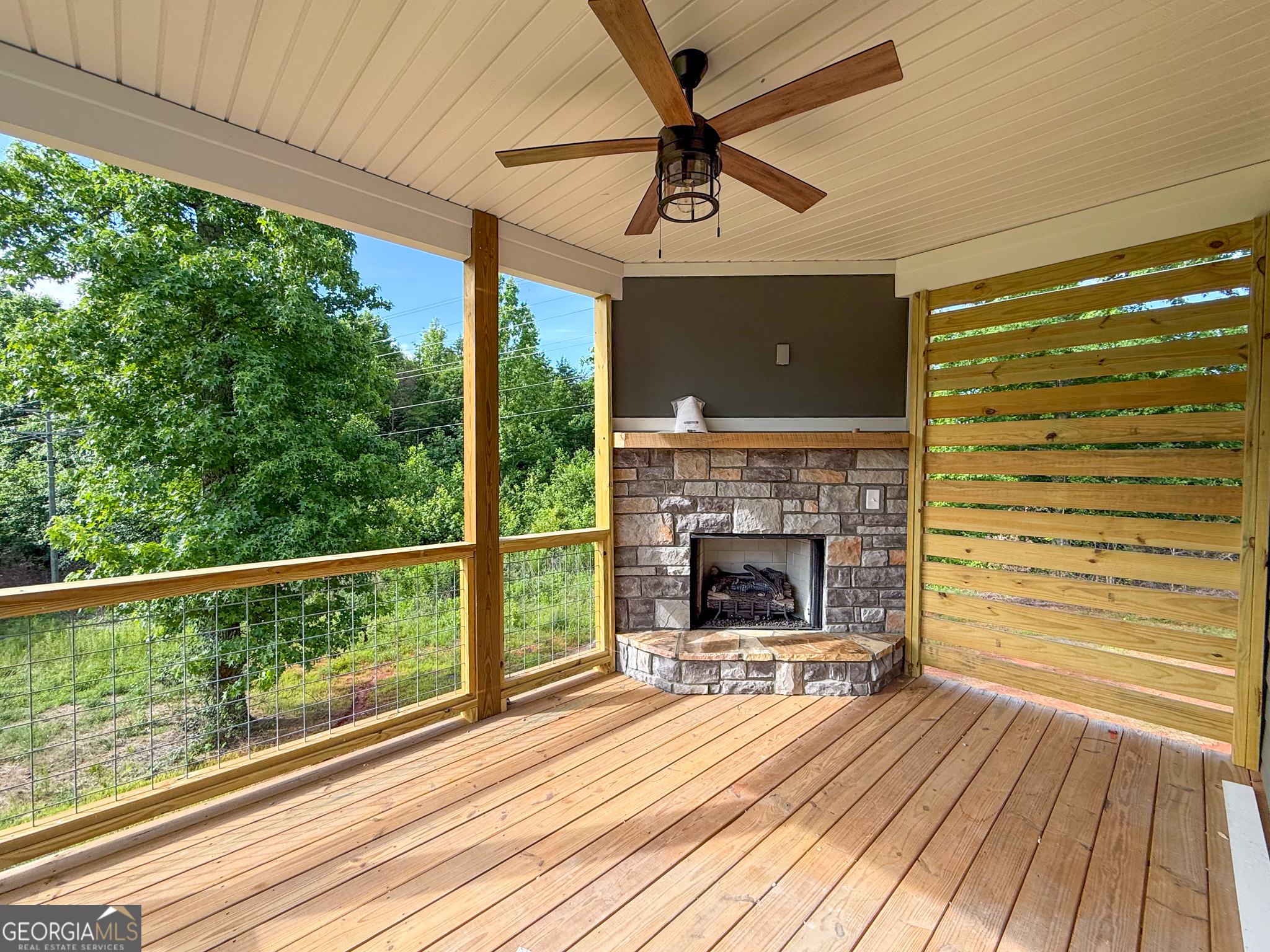 53 Hunts Ridge Drive Property Photo 4