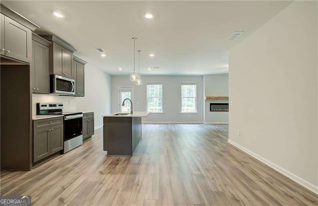 86 Hydrangea Circle Property Photo 7