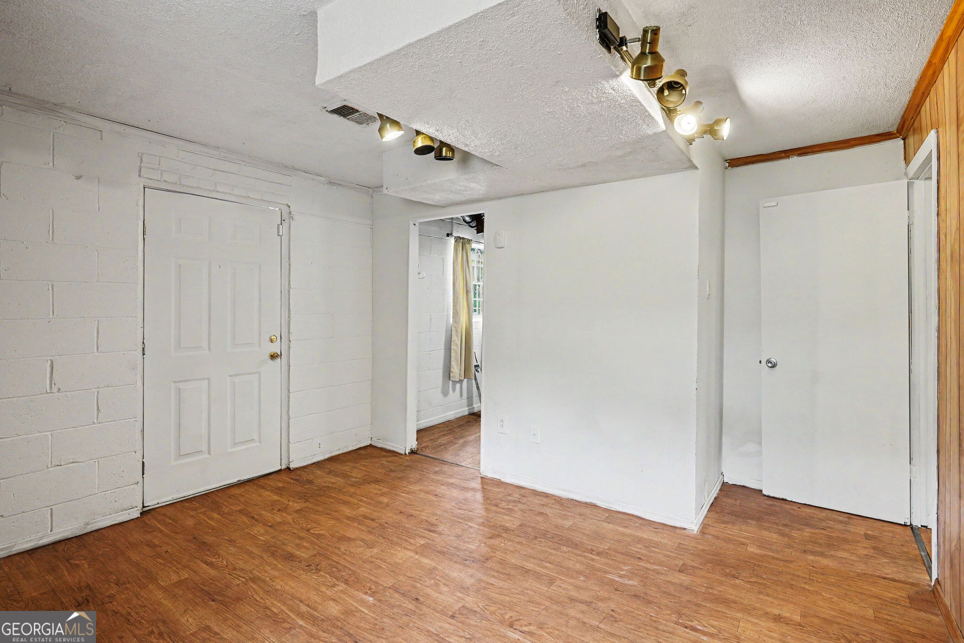 6364 Maddox Road Property Photo 7