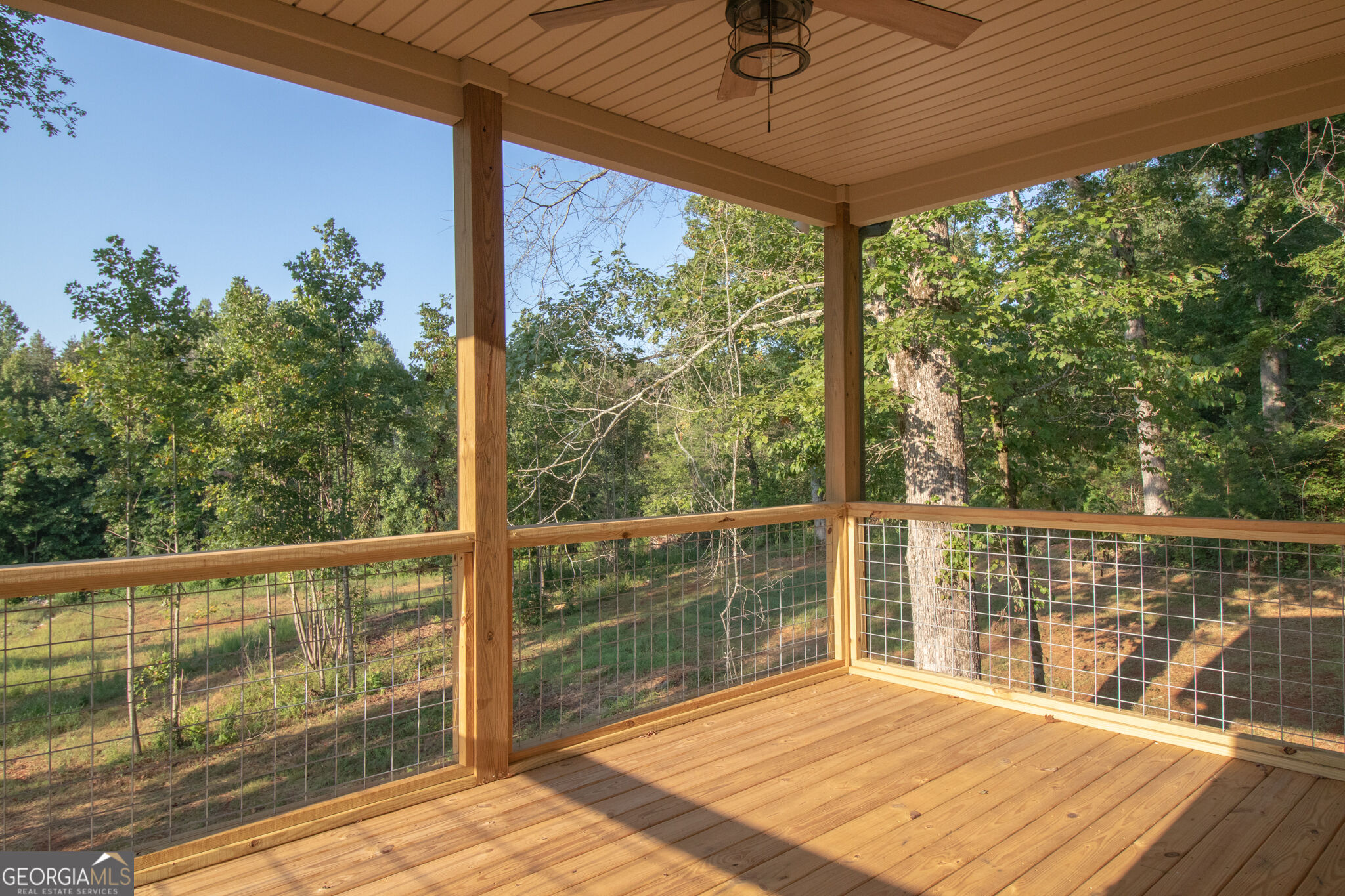 365 Hunts Ridge Drive Property Photo 13