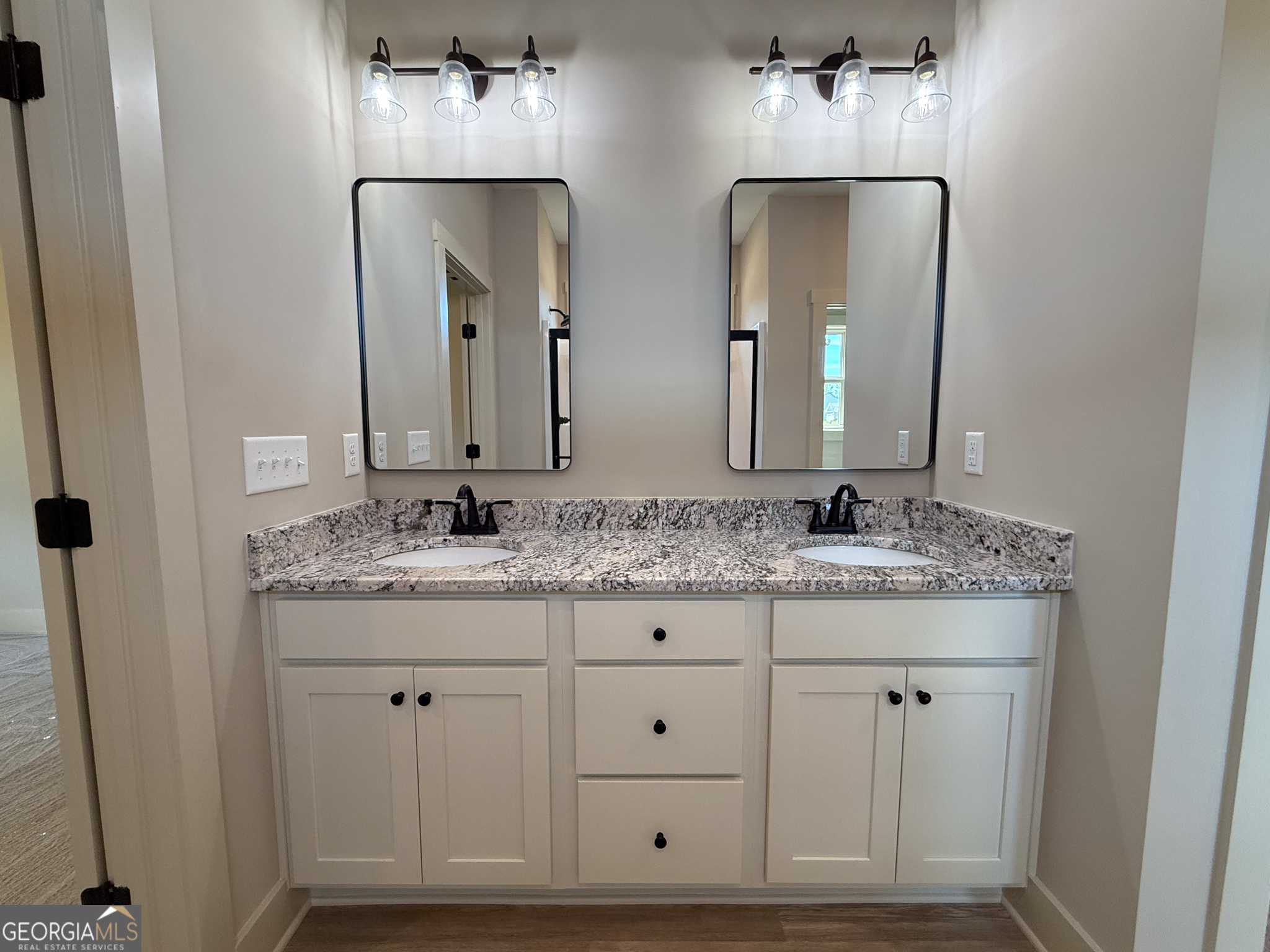 365 Hunts Ridge Drive Property Photo 19