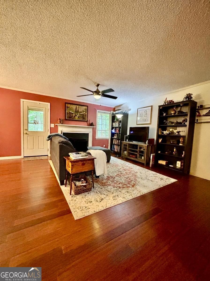 135 Brookstone Place Property Photo 6
