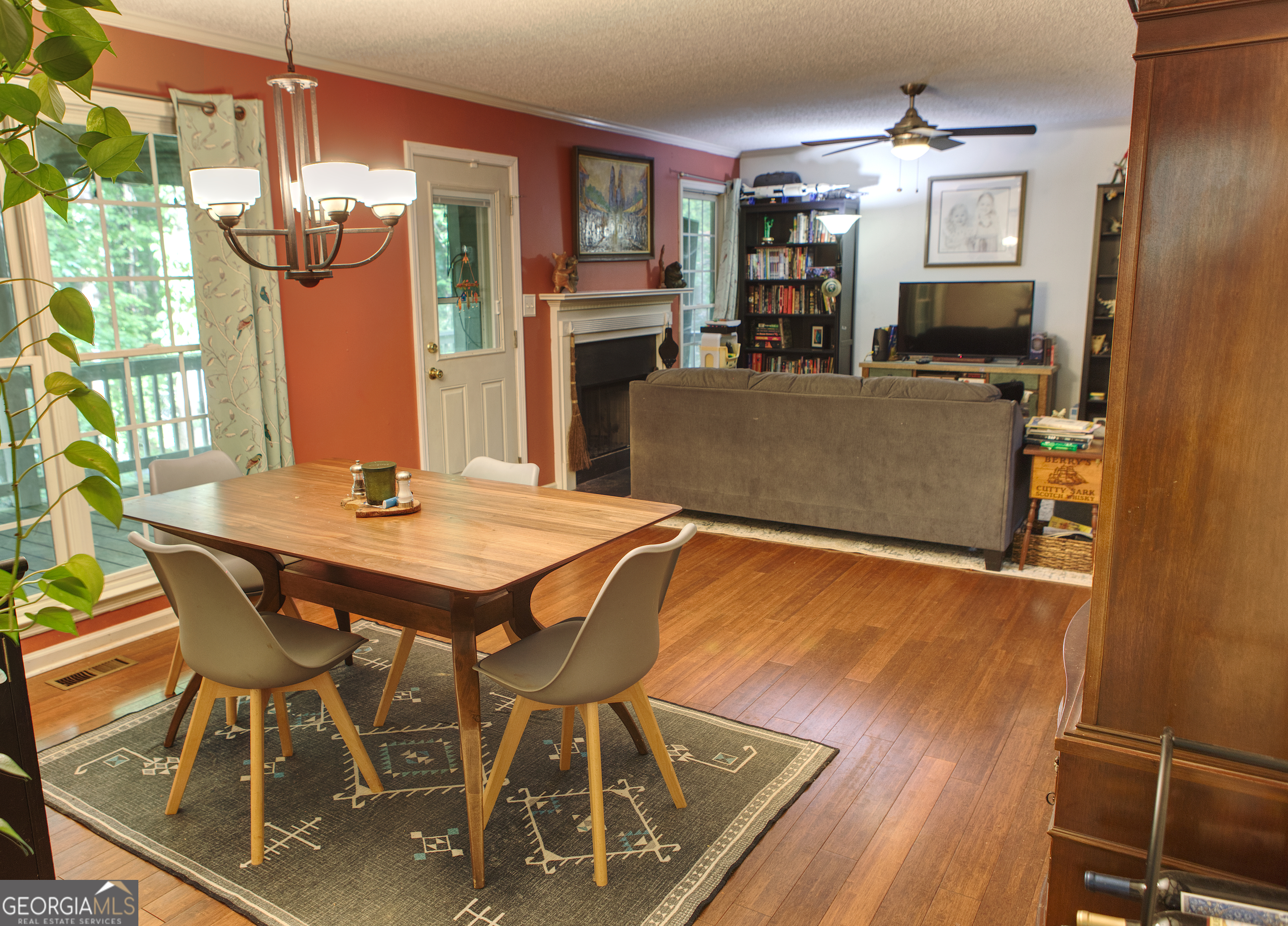 135 Brookstone Place Property Photo 11