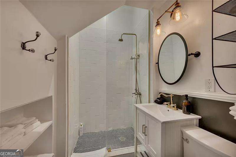 449 Greenwood Avenue Ne Property Photo 37