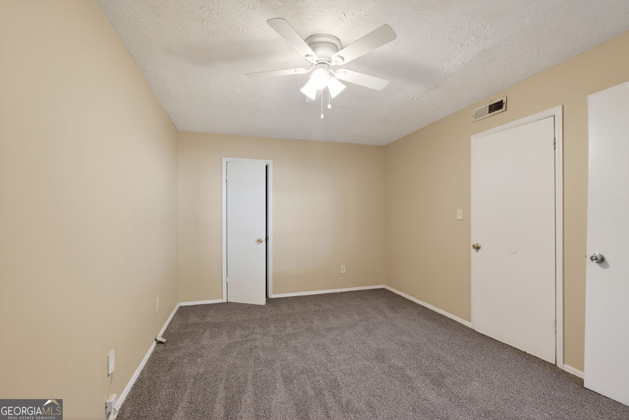 4748 Edwina Lane Sw Property Photo 11