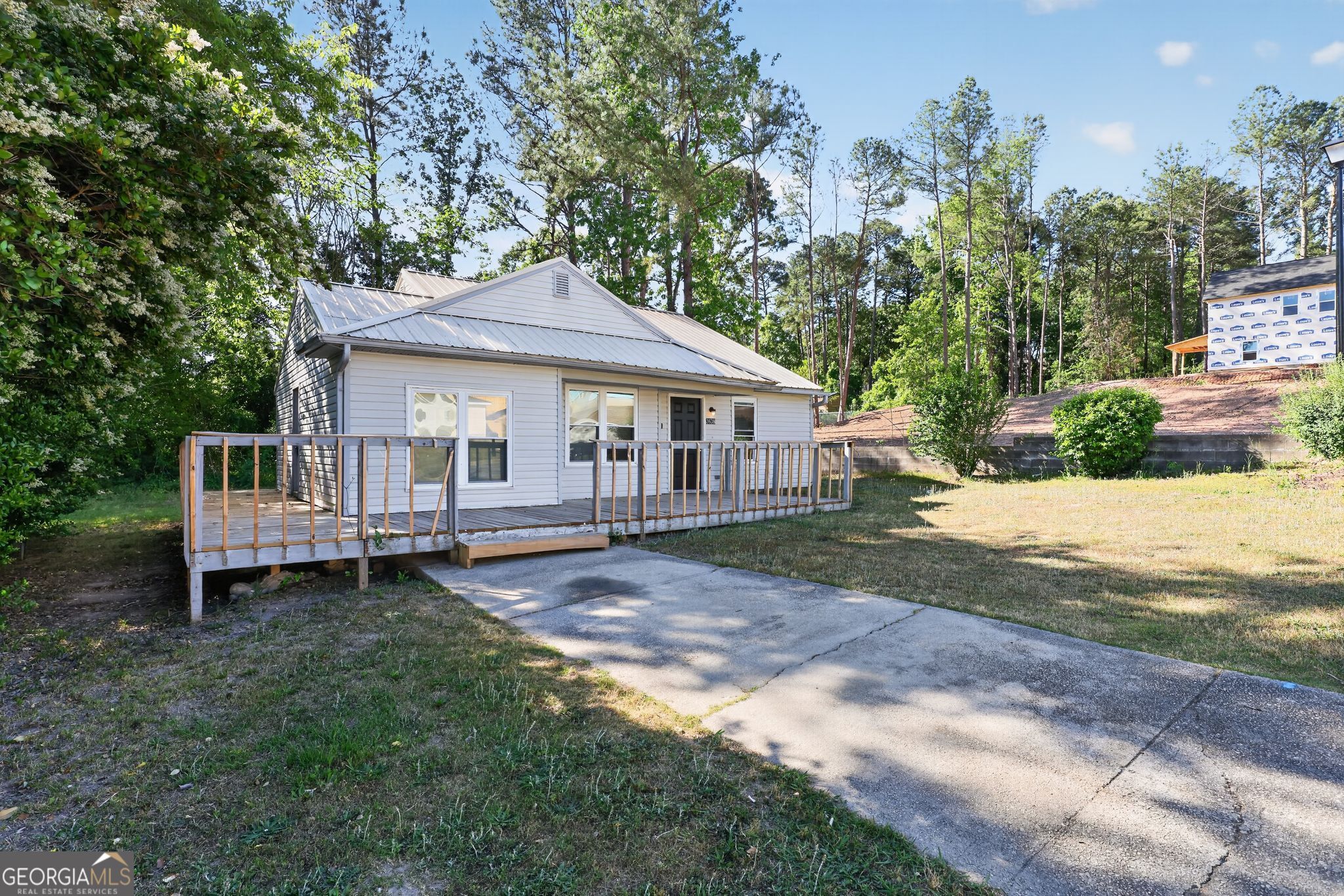 3638 Pebble Creek Drive Property Photo 5