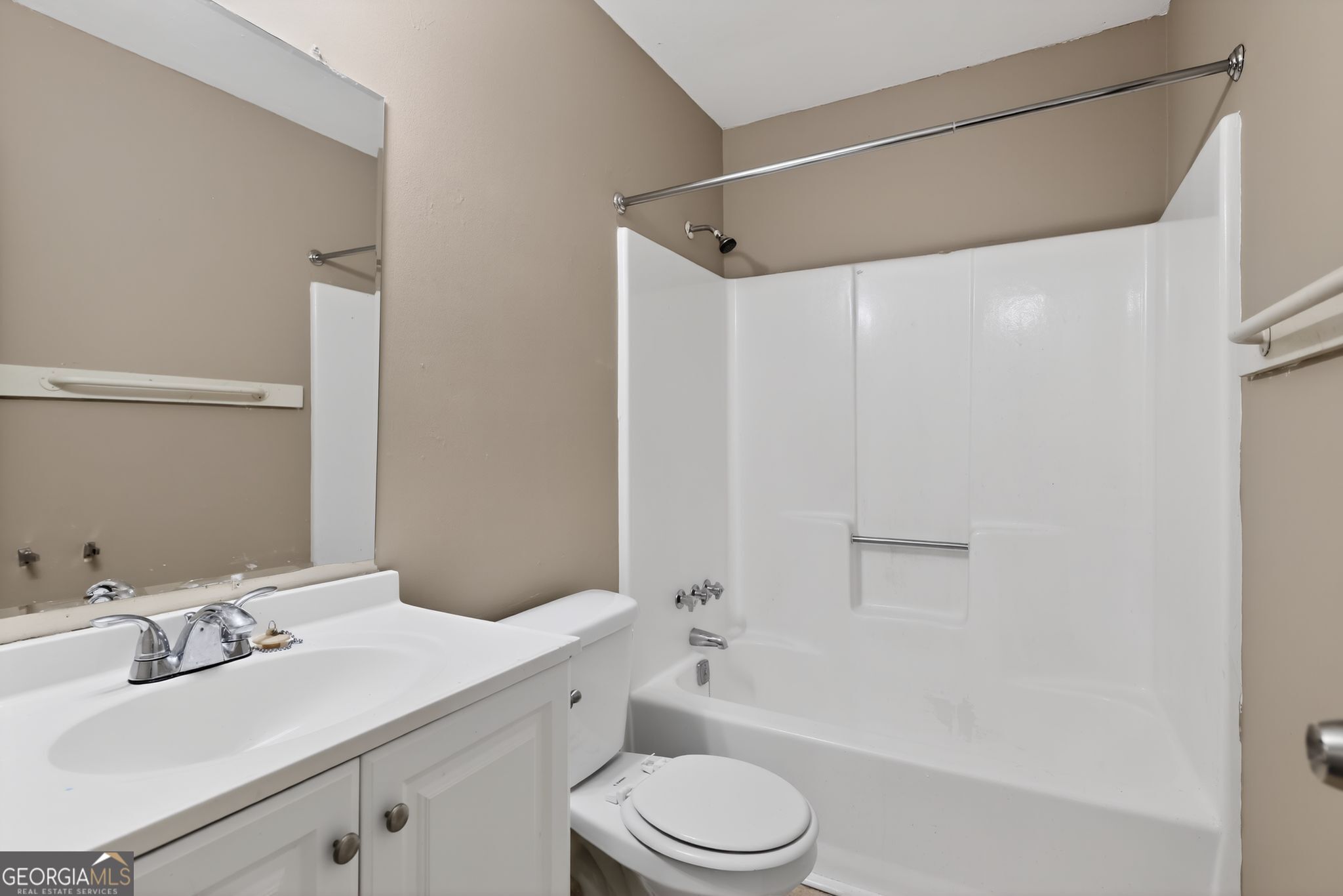 3638 Pebble Creek Drive Property Photo 27