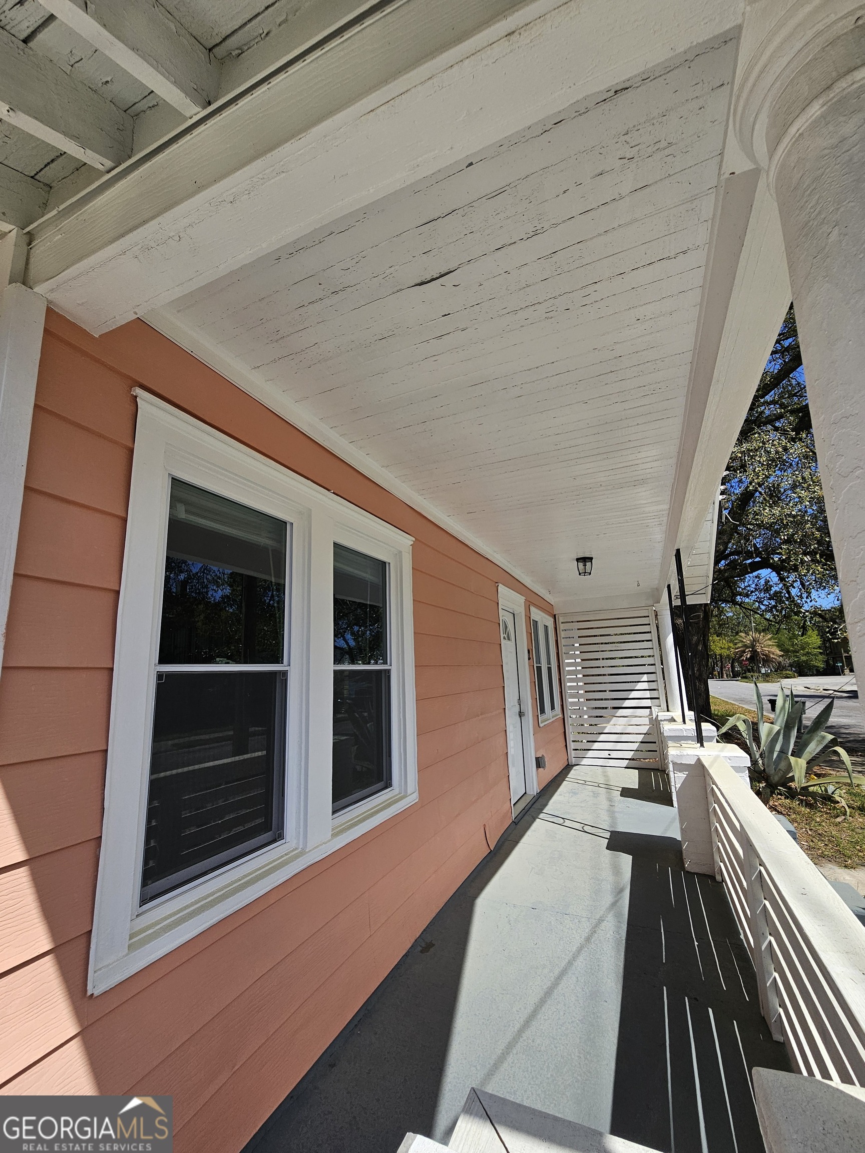 22 W 59th Street Property Photo 2