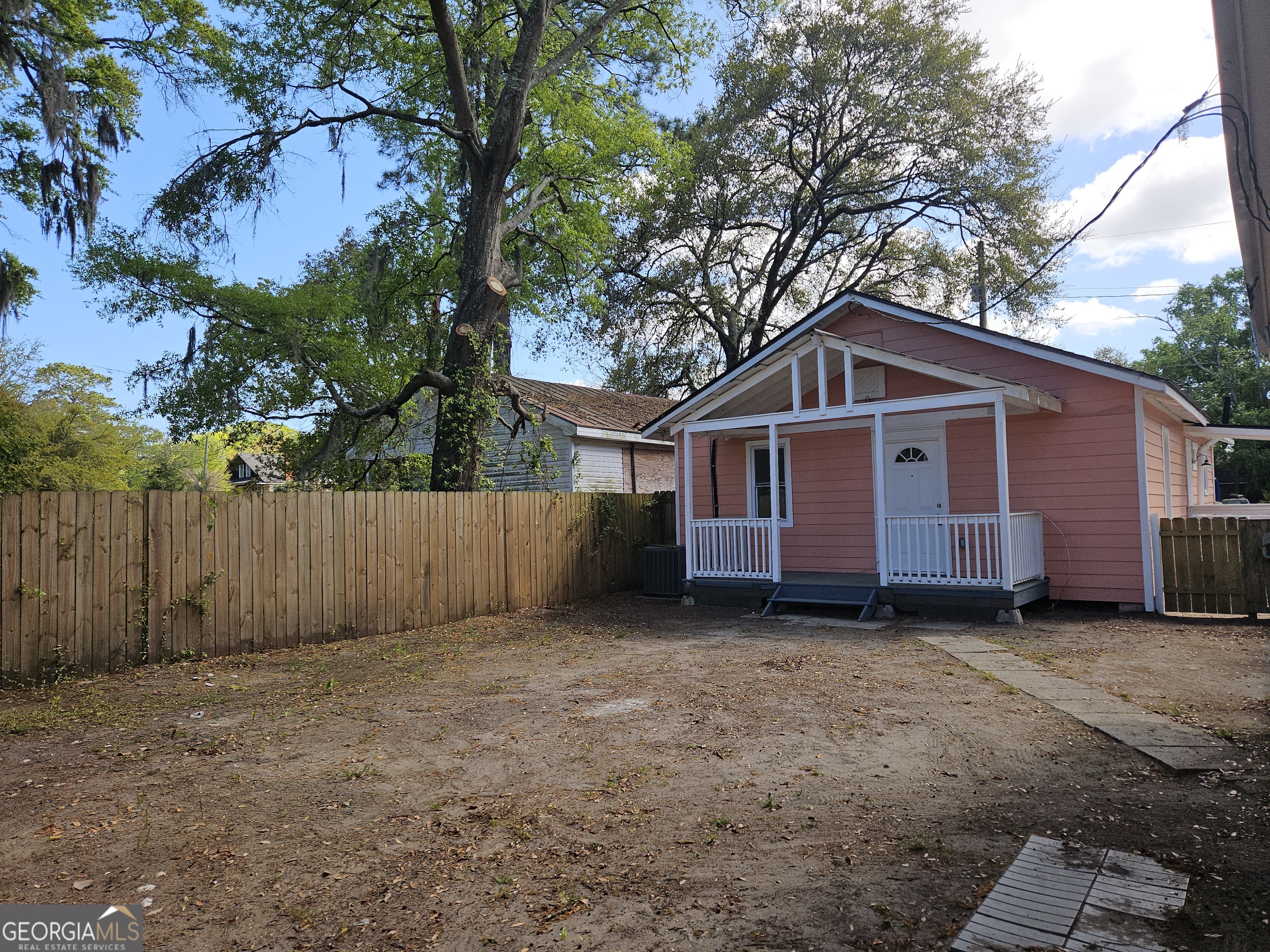 22 W 59th Street Property Photo 9